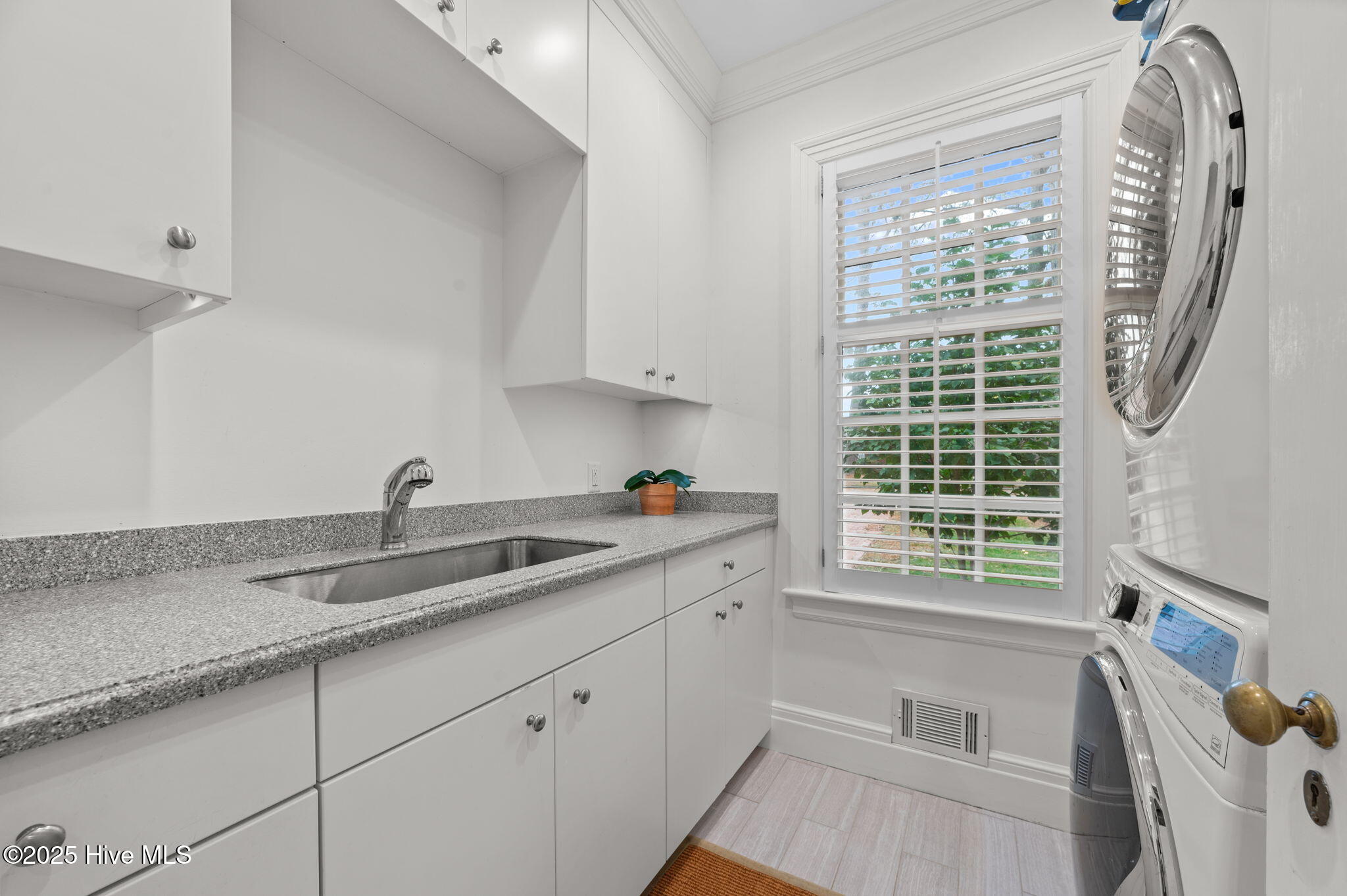 1000 S Howard Circle, Tarboro, NC, 27886