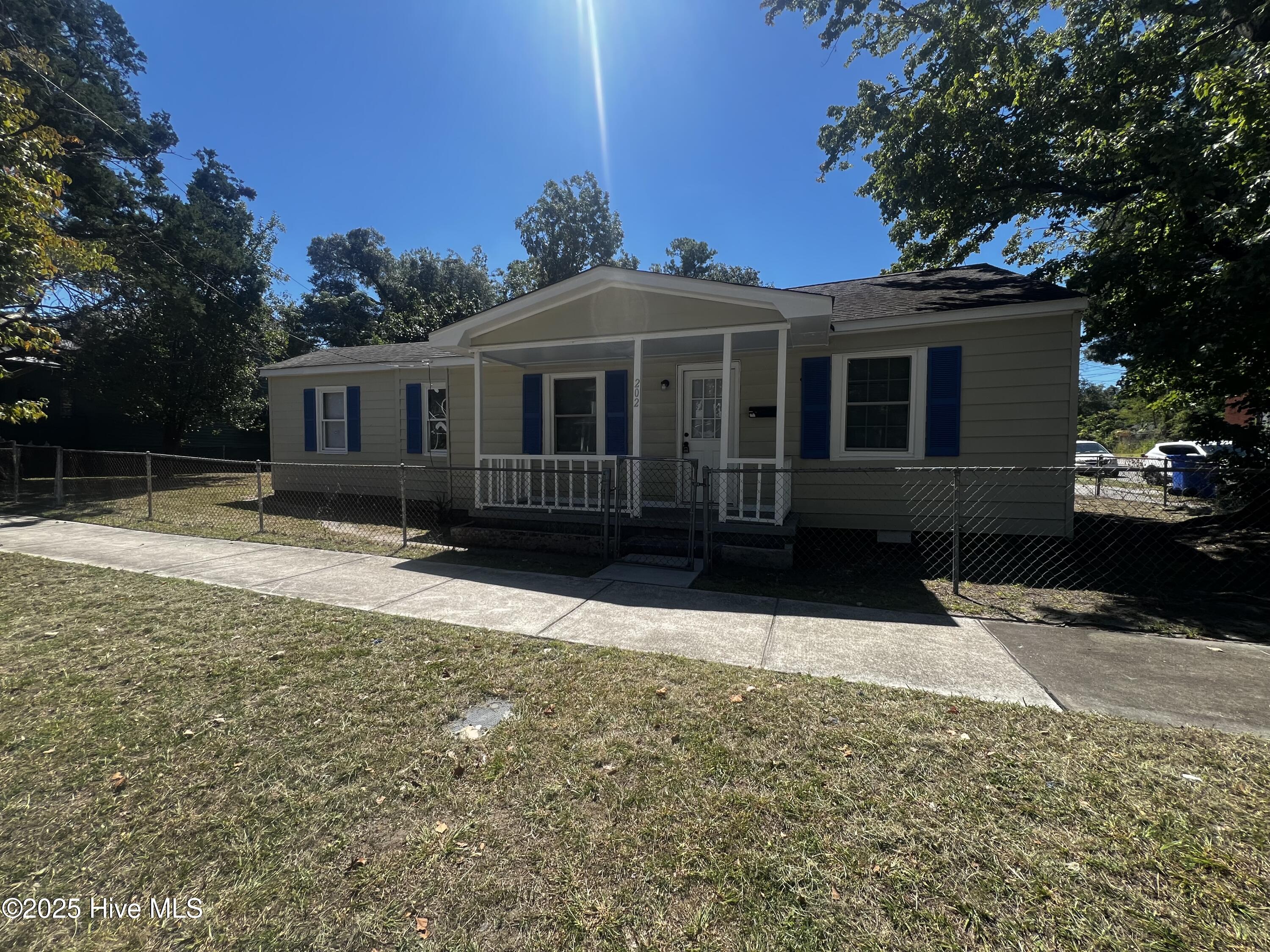 Property at 202 Meares Street