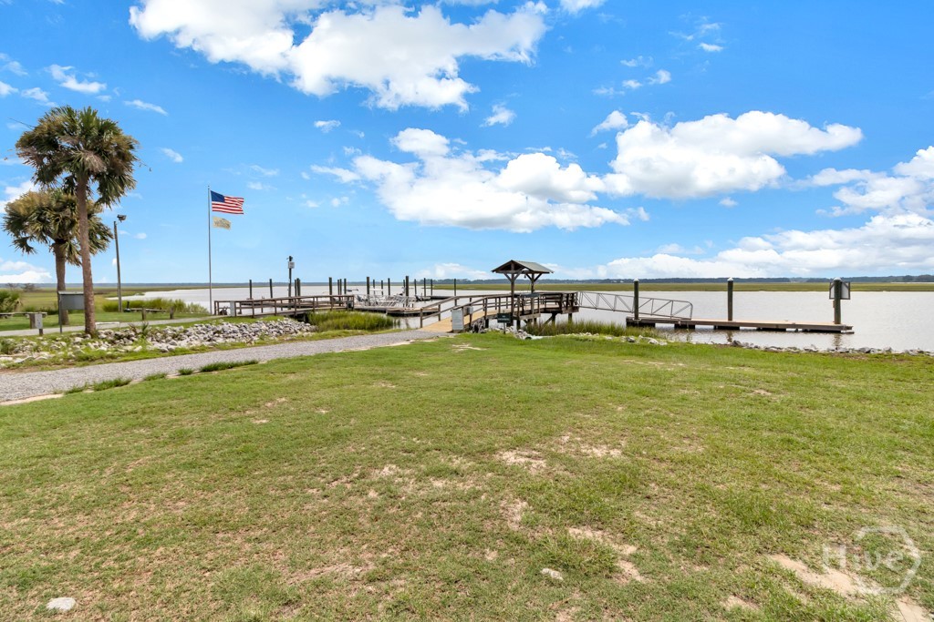 Community Dock