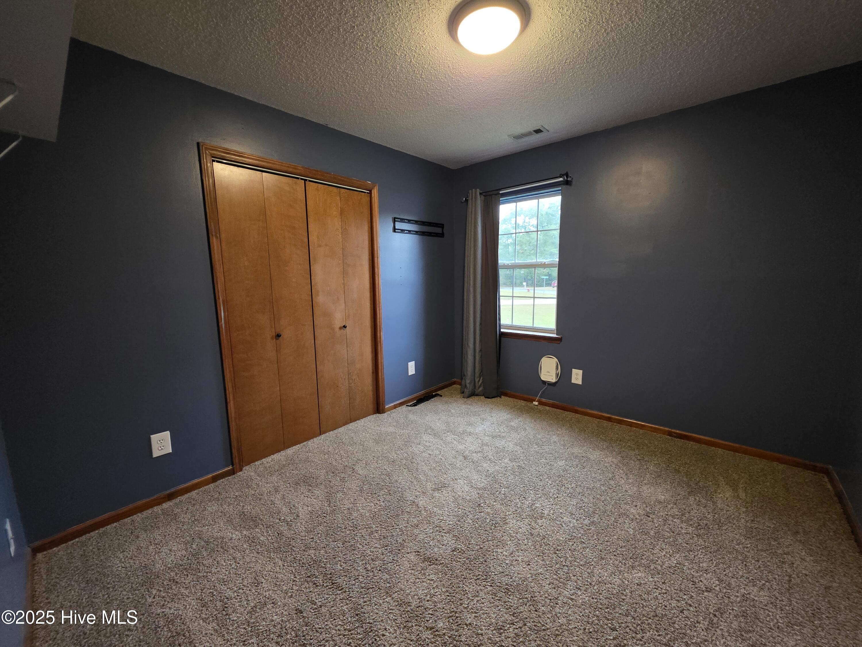 100538348 | Photo 17