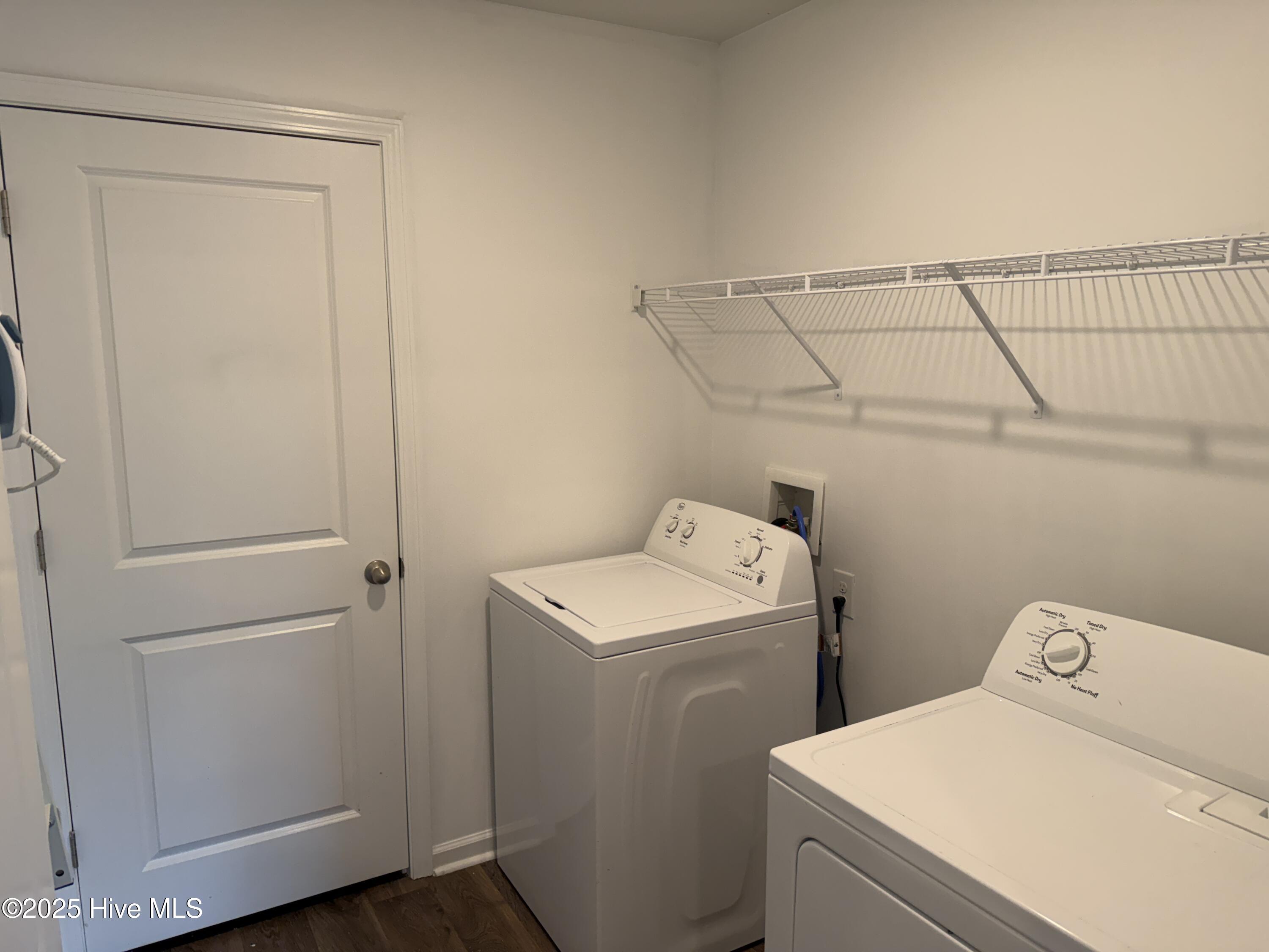 100528835 | Photo 22