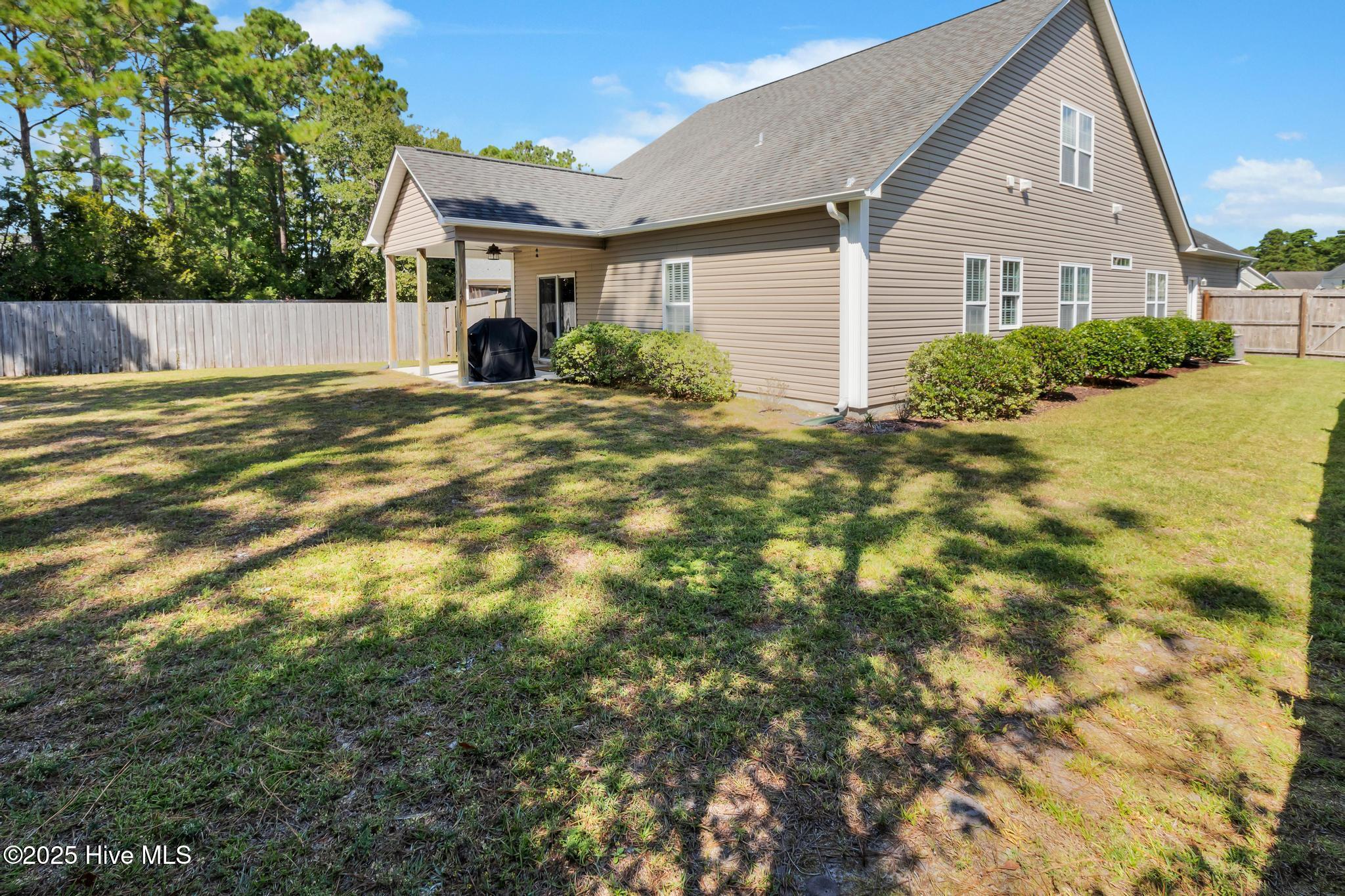 100532898 | Photo 44