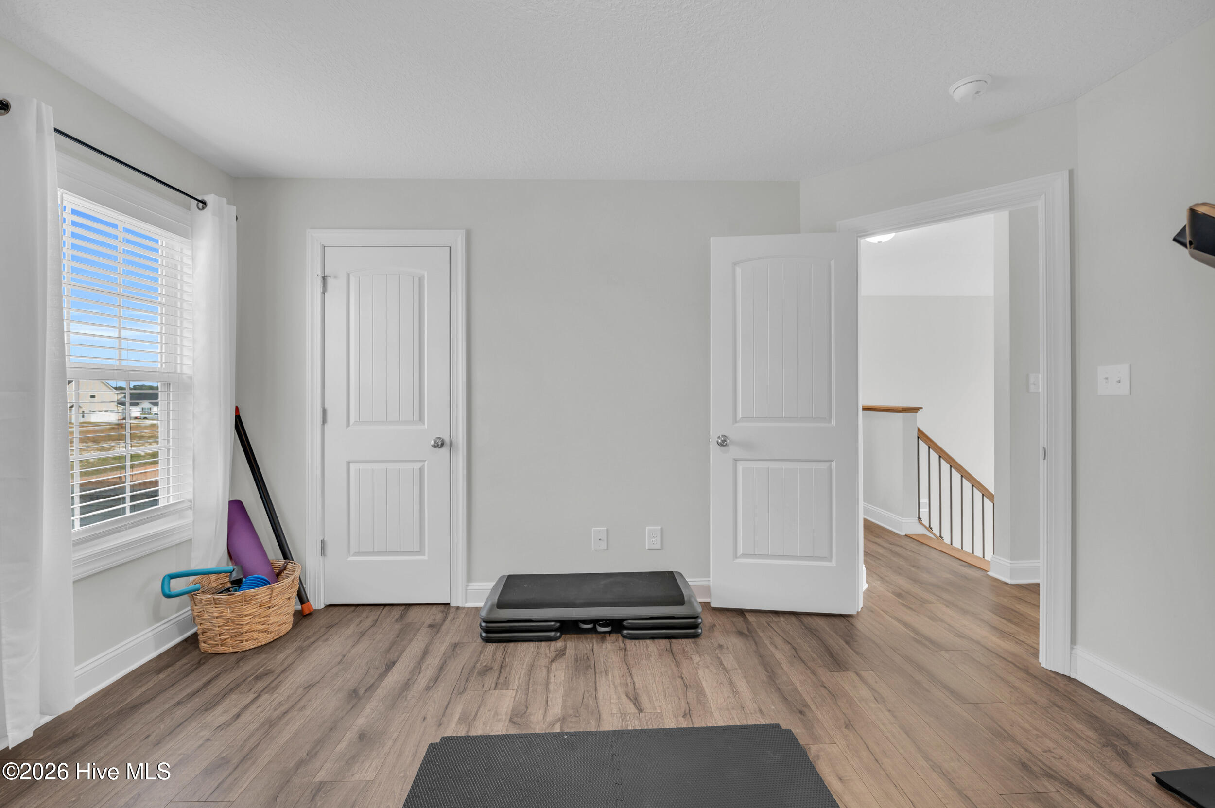 100547257 | Photo 36