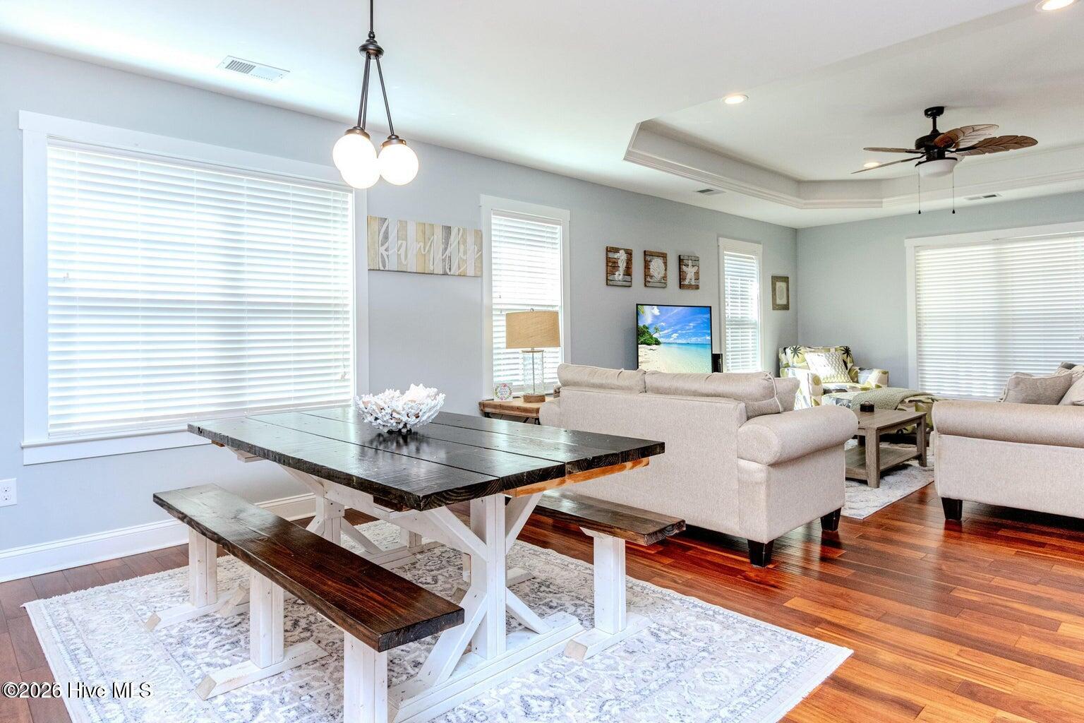 100553109 | Photo 16