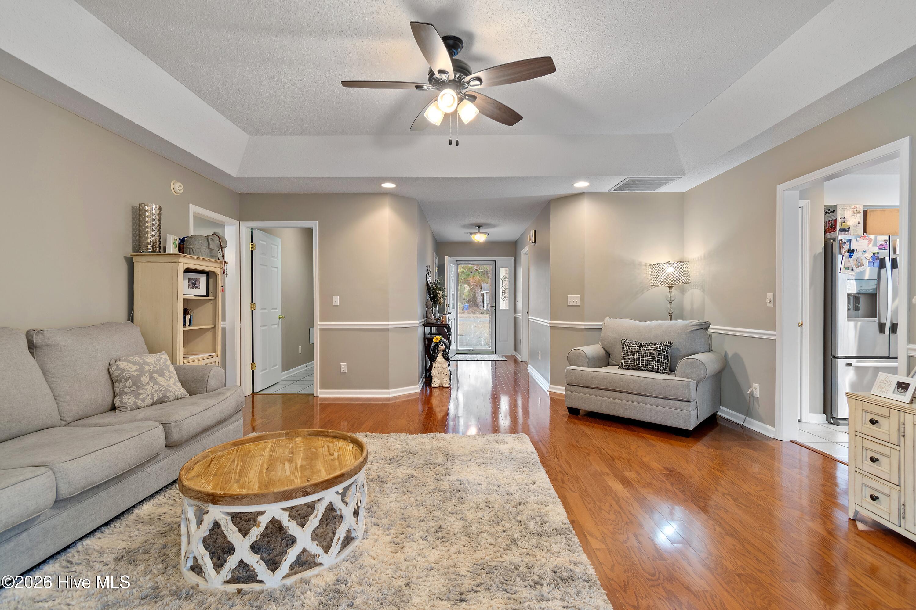 100555081 | Photo 11