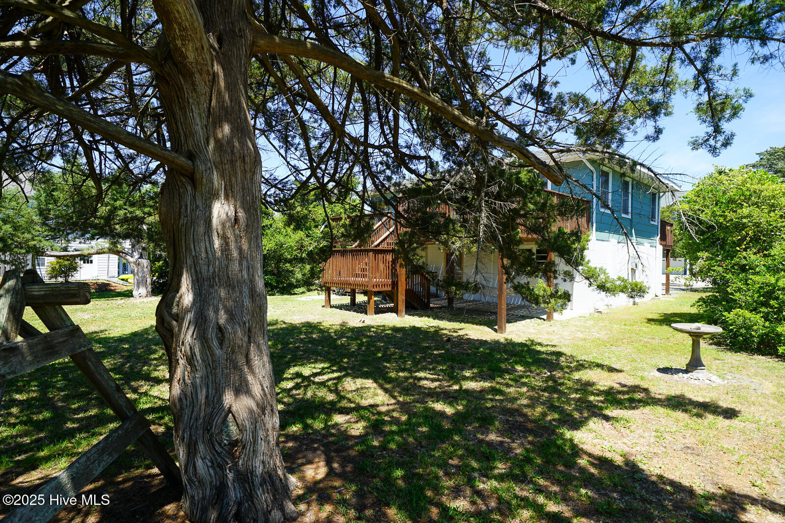 100519598 | Photo 38