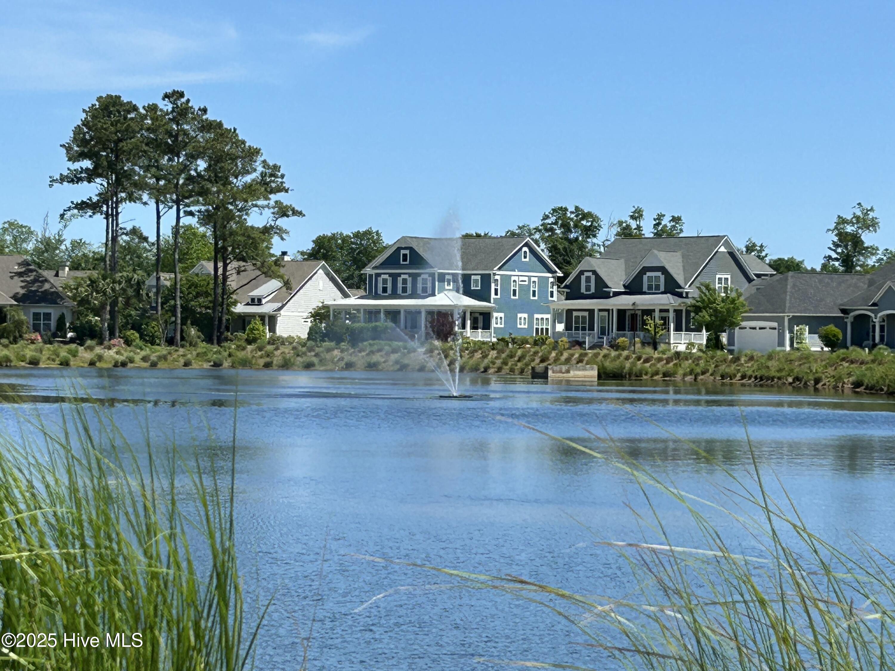 100504892 | Photo 32