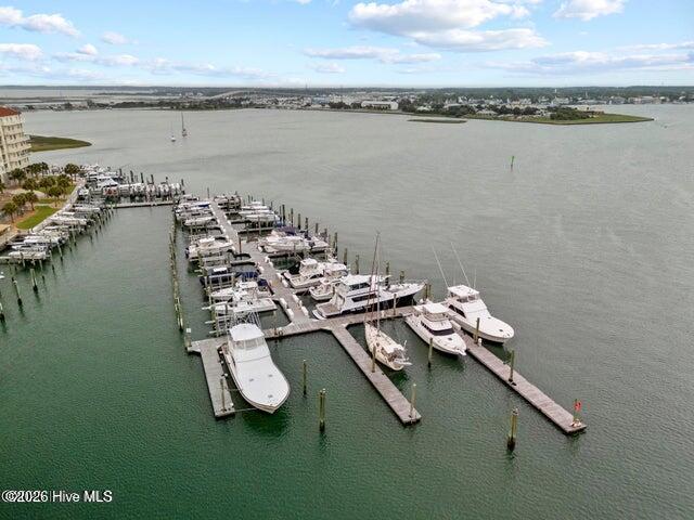 100 Olde Towne Yacht Club 