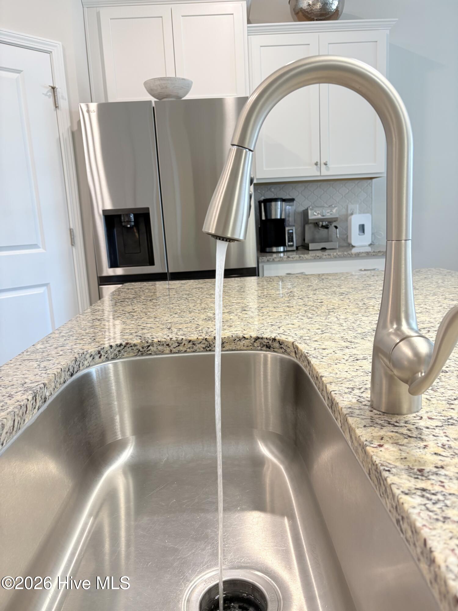 100555775 | Photo 13