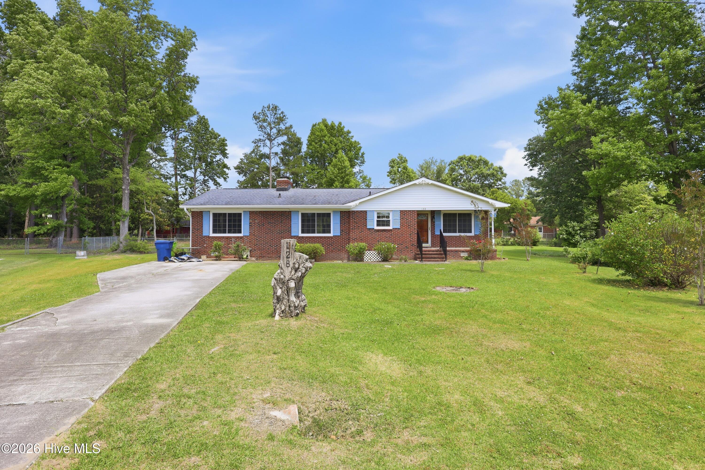 128 Daniels Court,Havelock