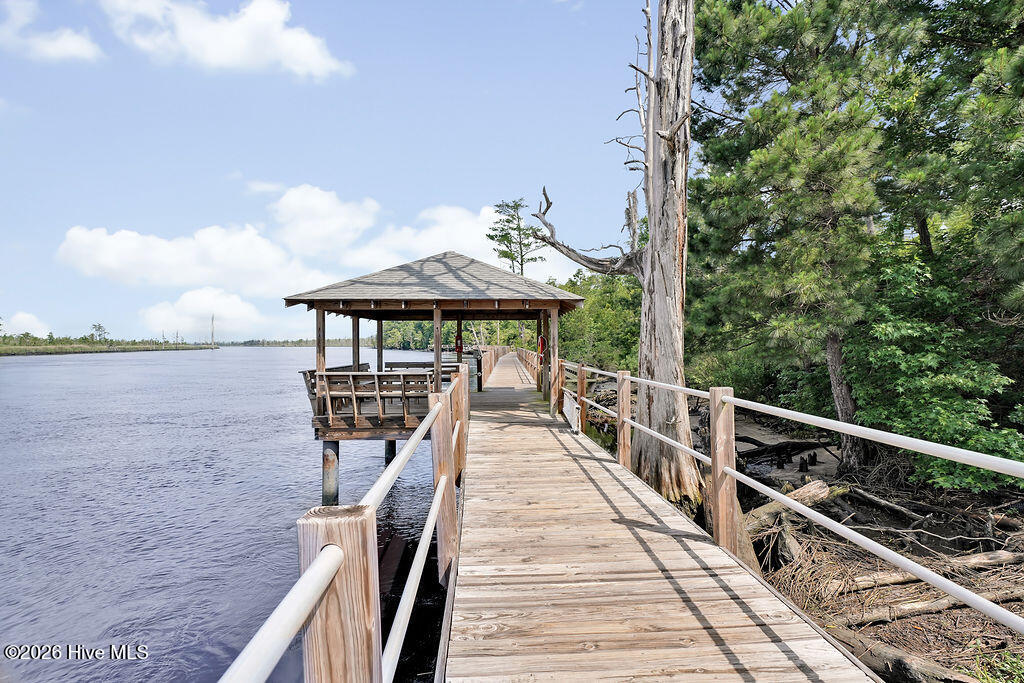 100549849 | Photo 80