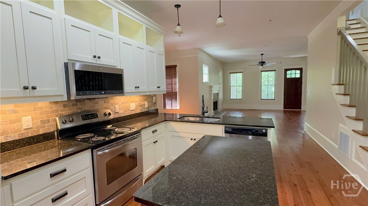 Kitchen townhouse