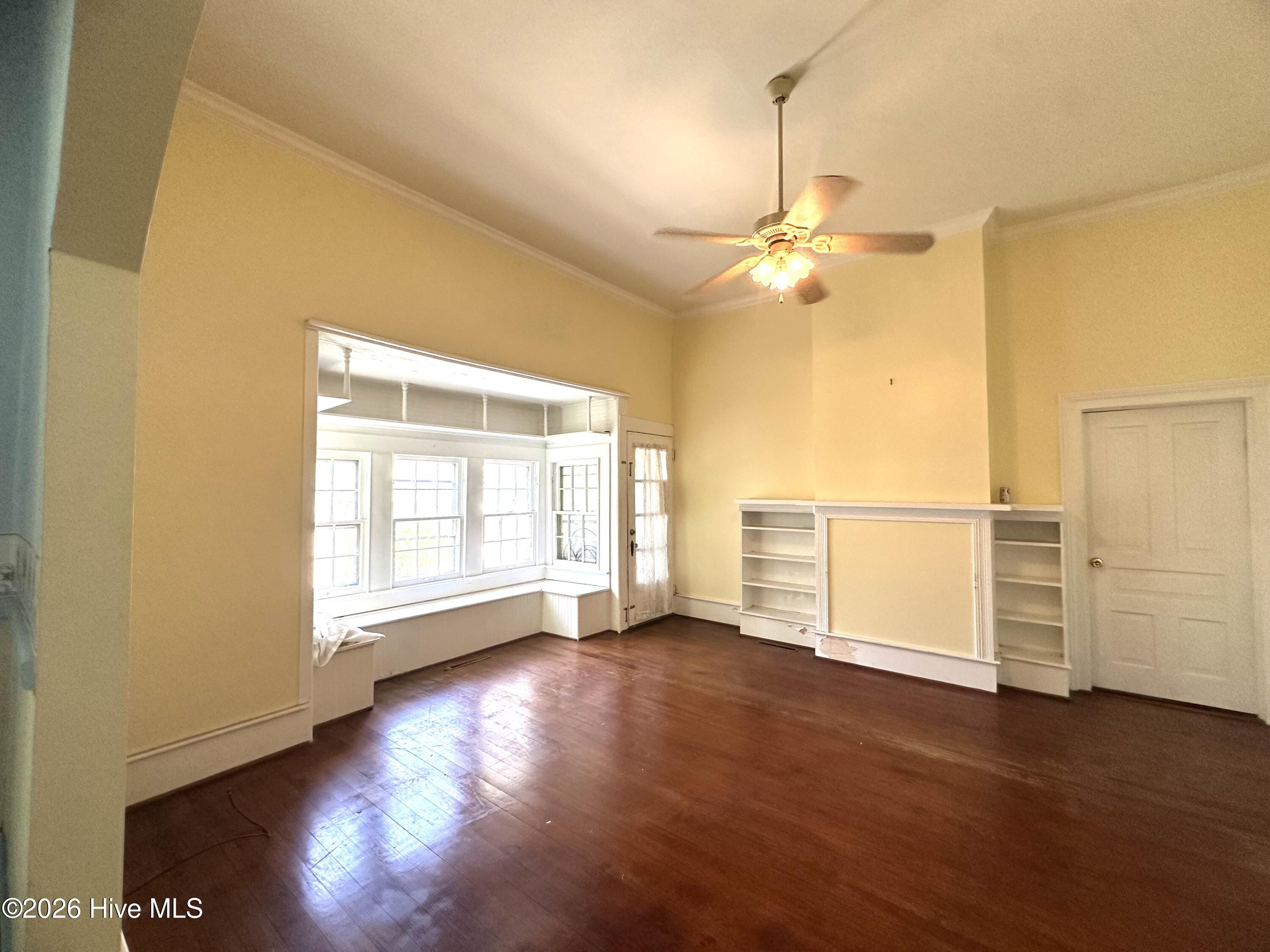 130 E Main Street, Rose Hill, NC 28458 – photo 4: IMG_5420