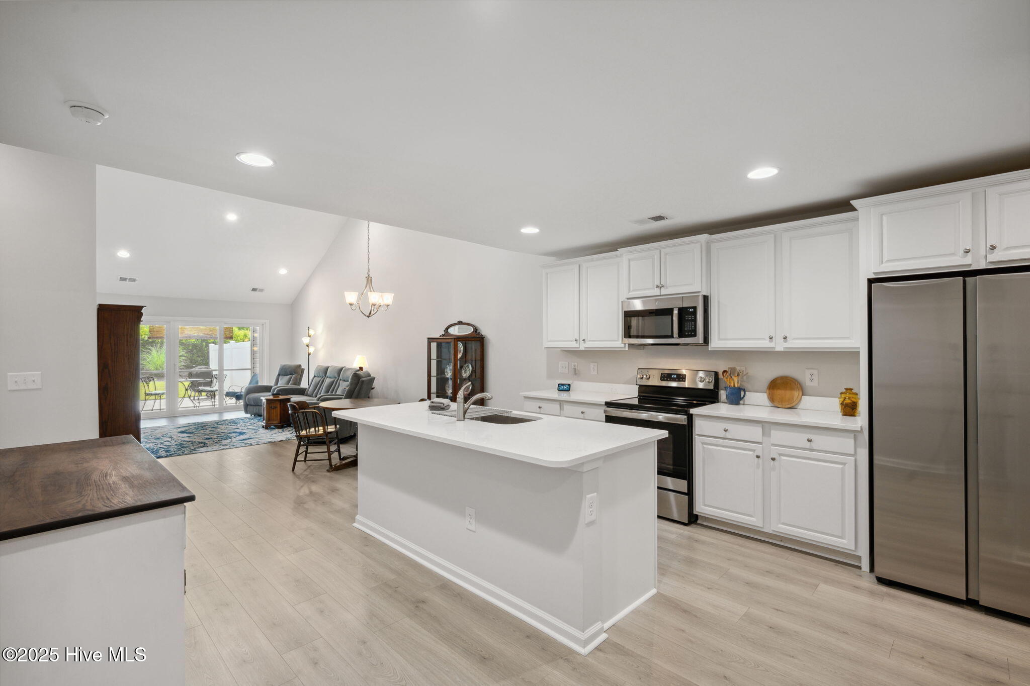 5-web-or-mls-Ktichen