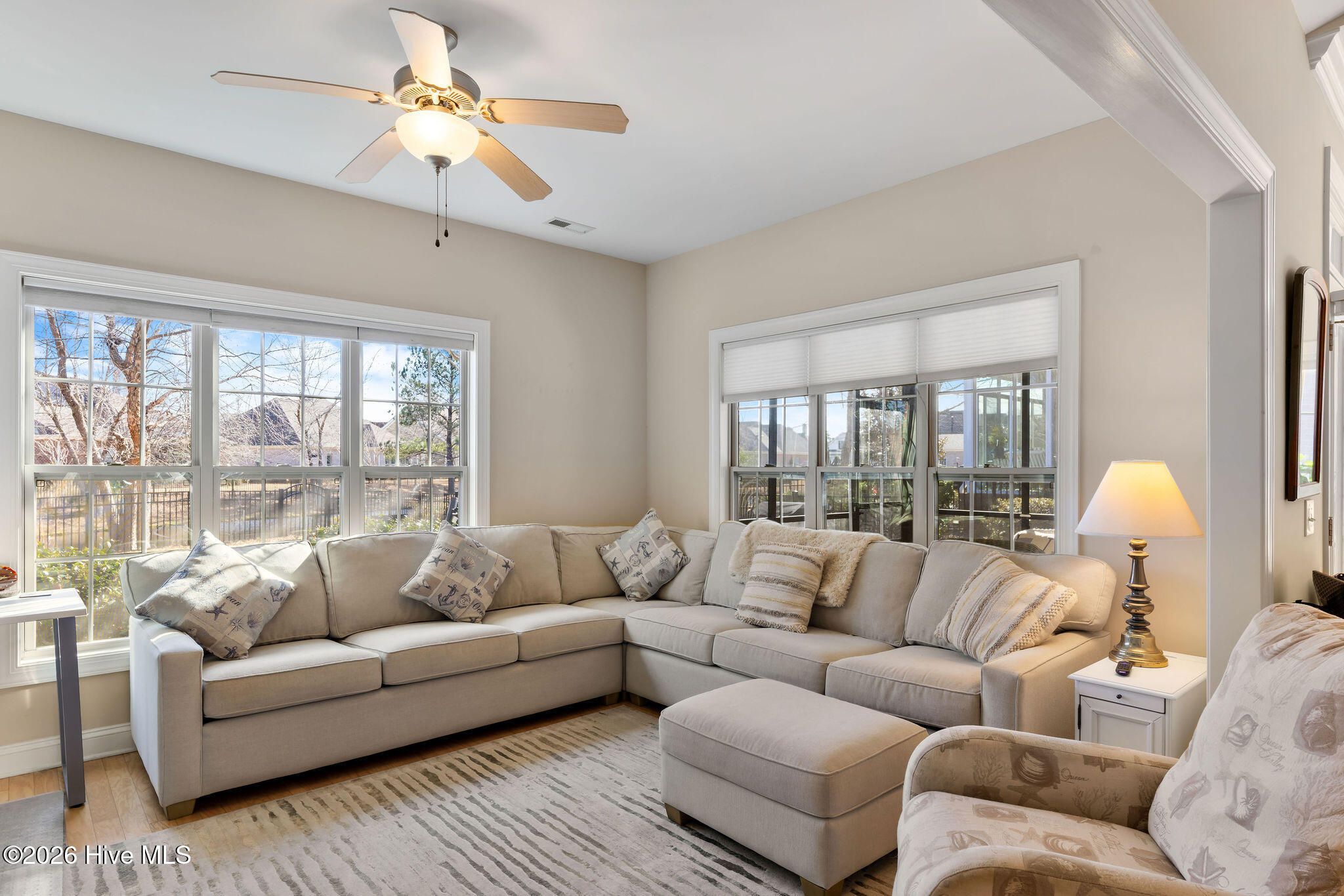 100554560 | Photo 12