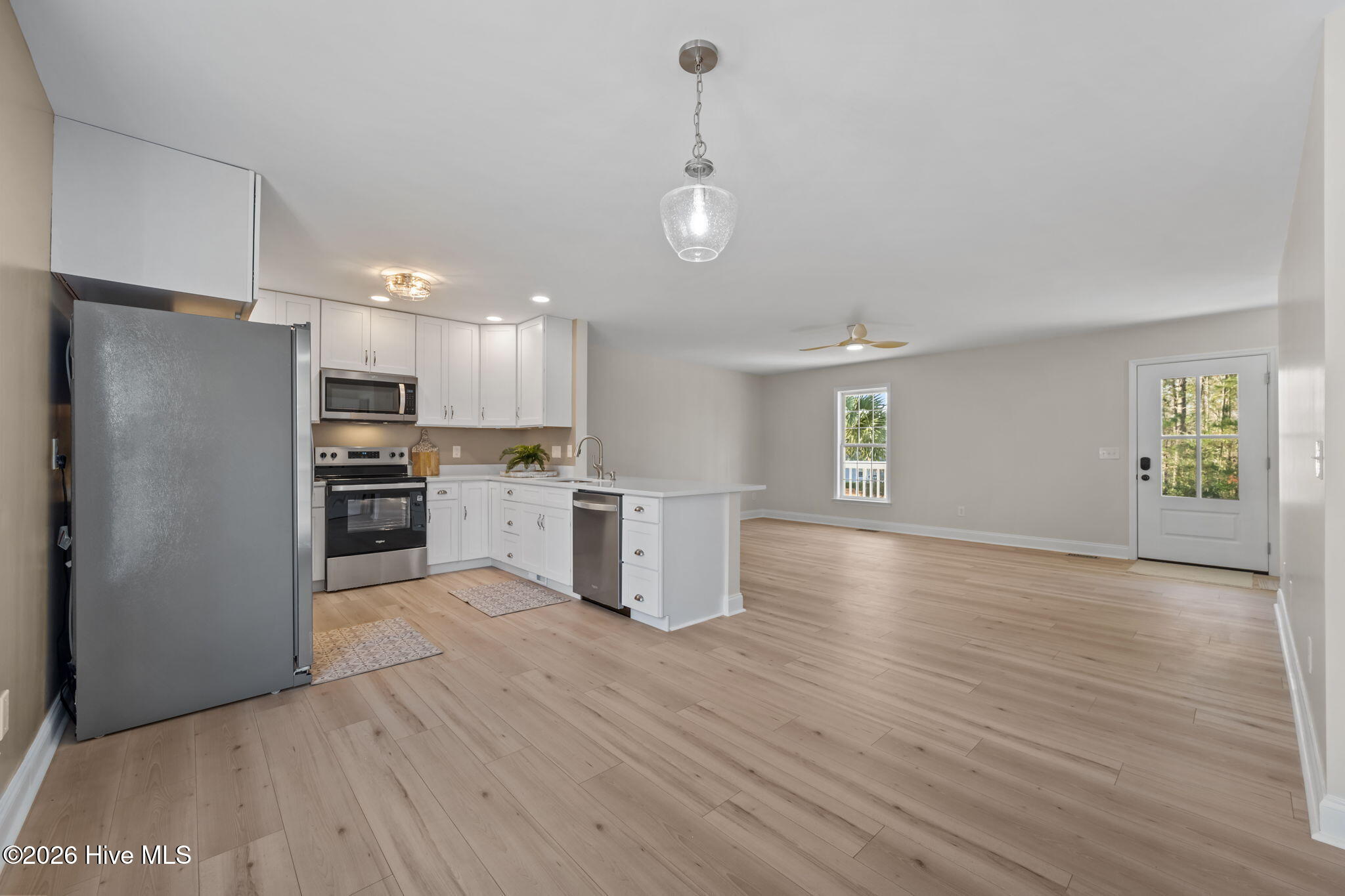 106 Dolphin Drive, Hampstead, NC 28443 Listing Photo  12