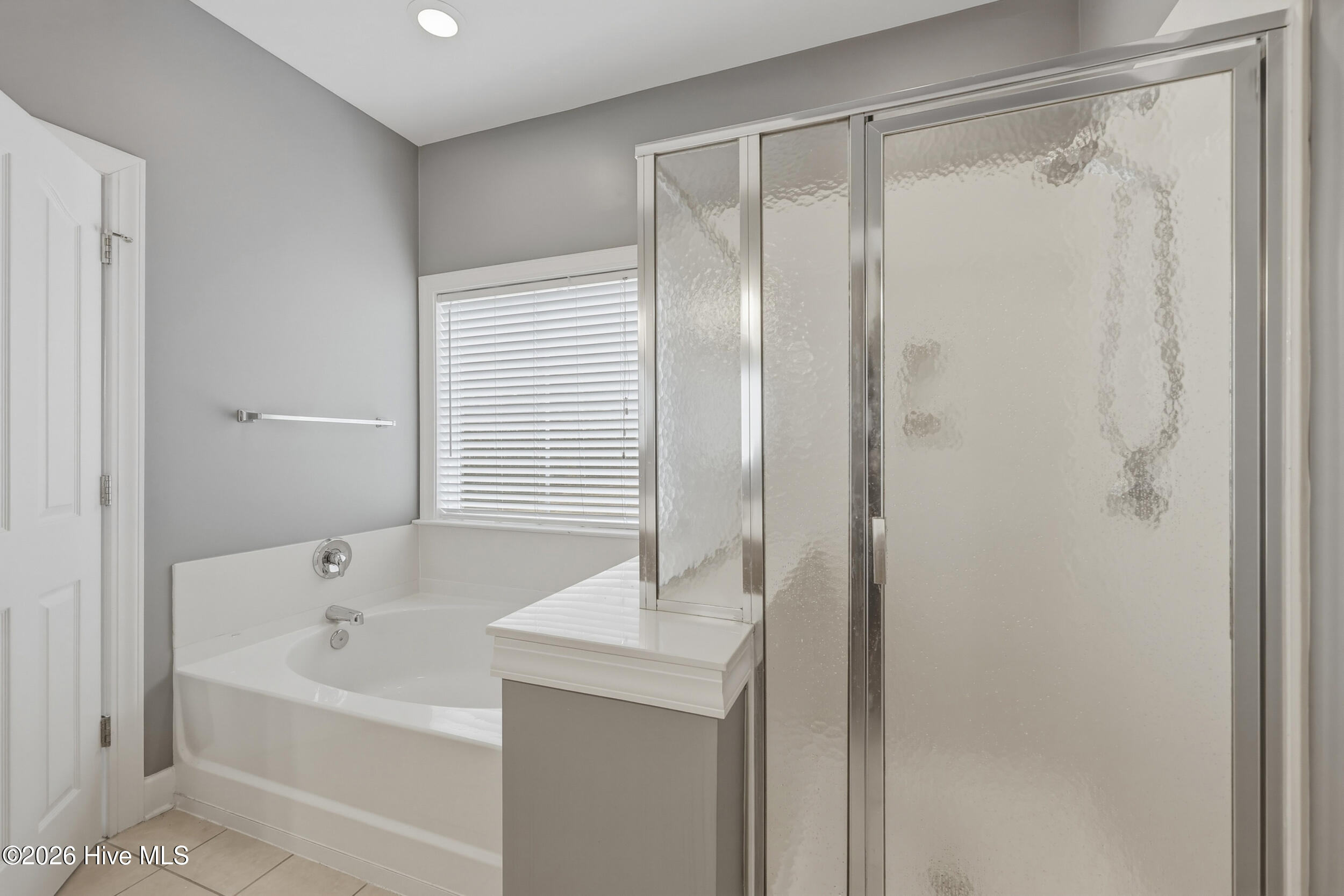 100555932 | Photo 24