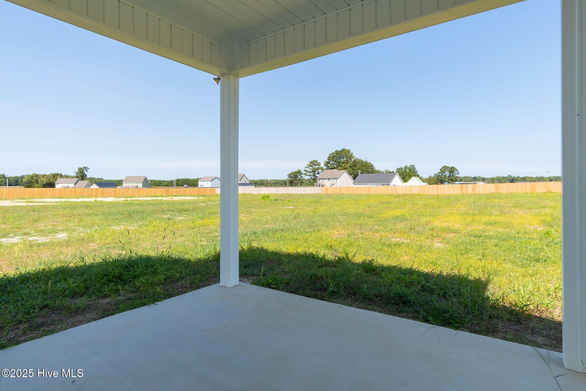 100496032 | Photo 45