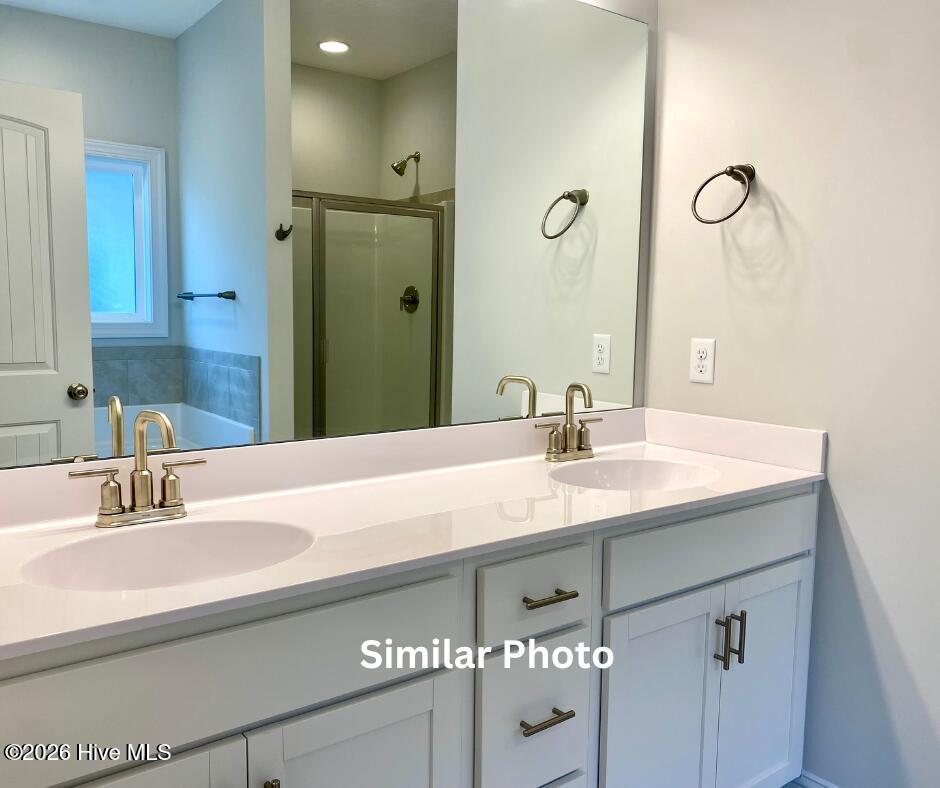 100554425 | Photo 15