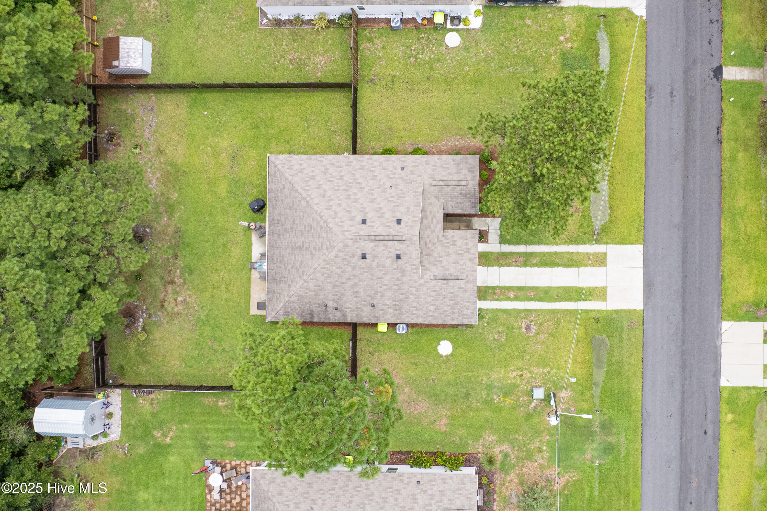 386 Ellis Dr drone-8