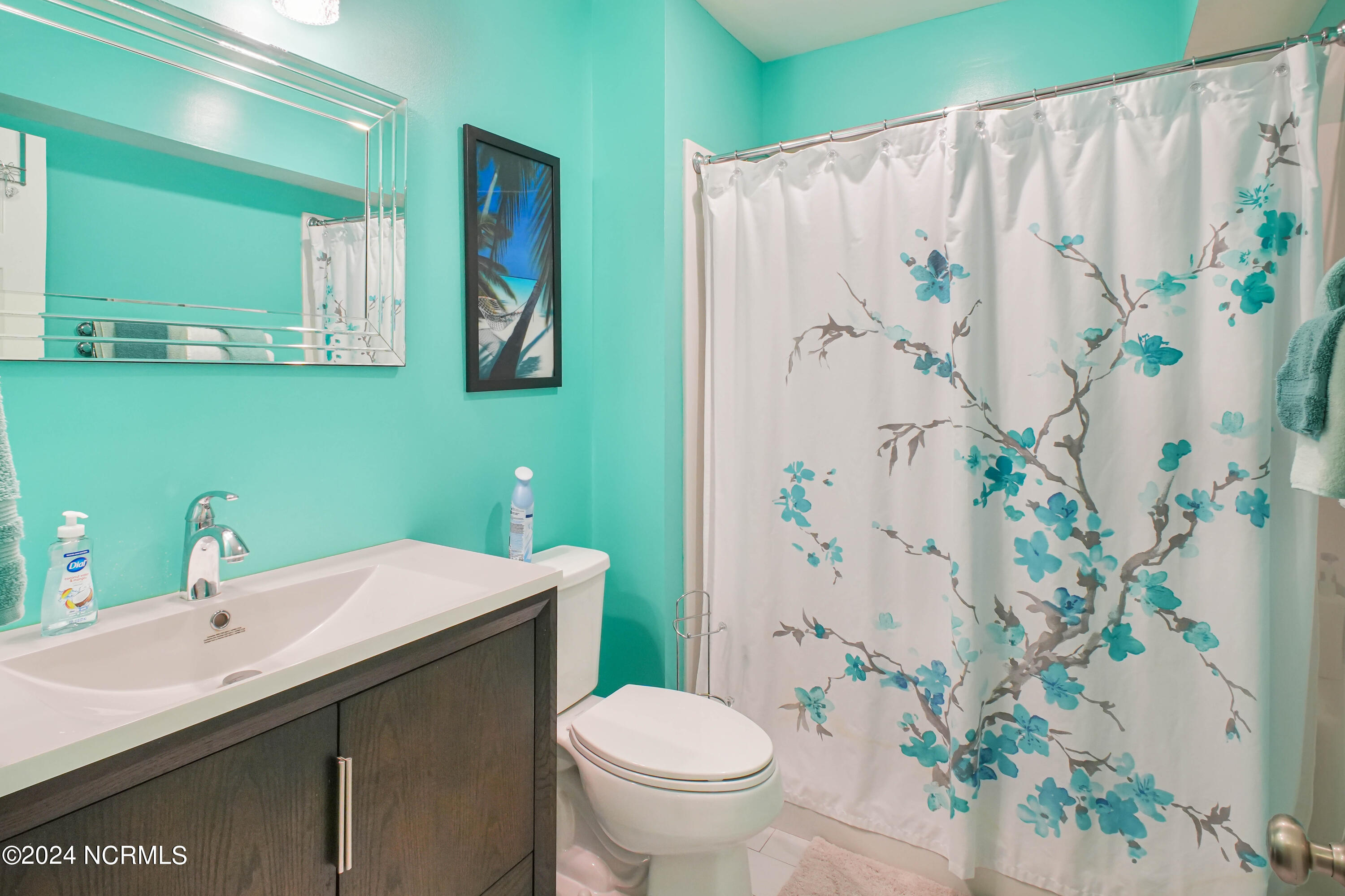 100465248 | Photo 32