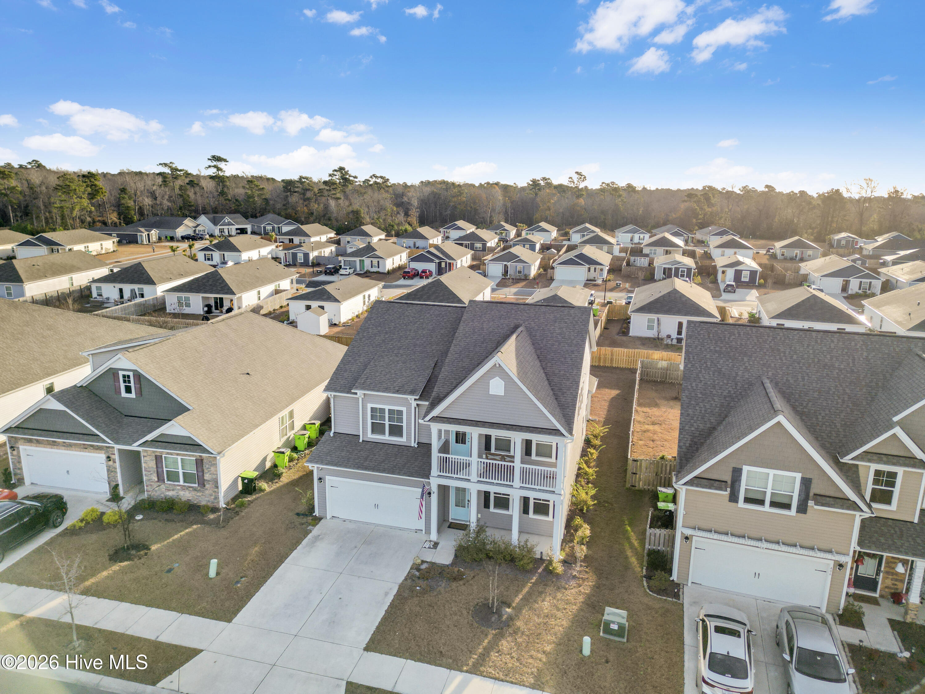 100547510 | Photo 50