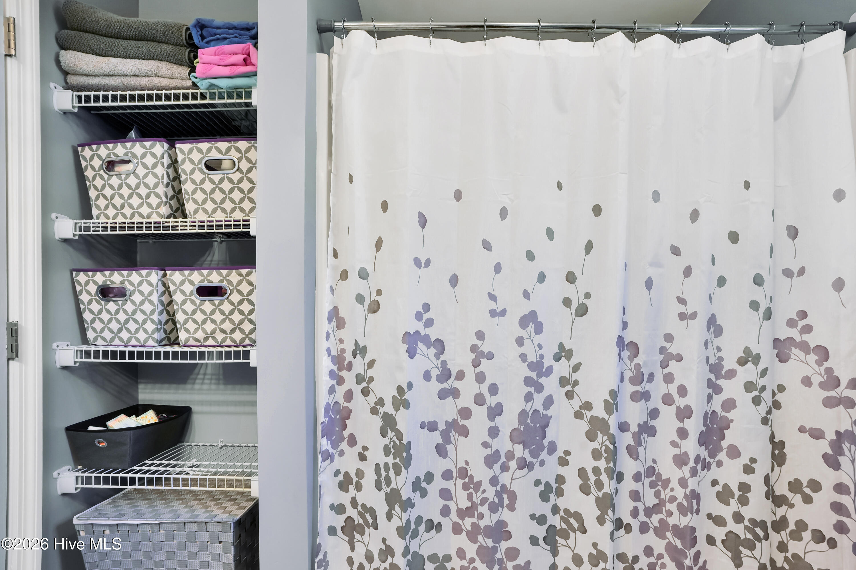 100553723 | Photo 24