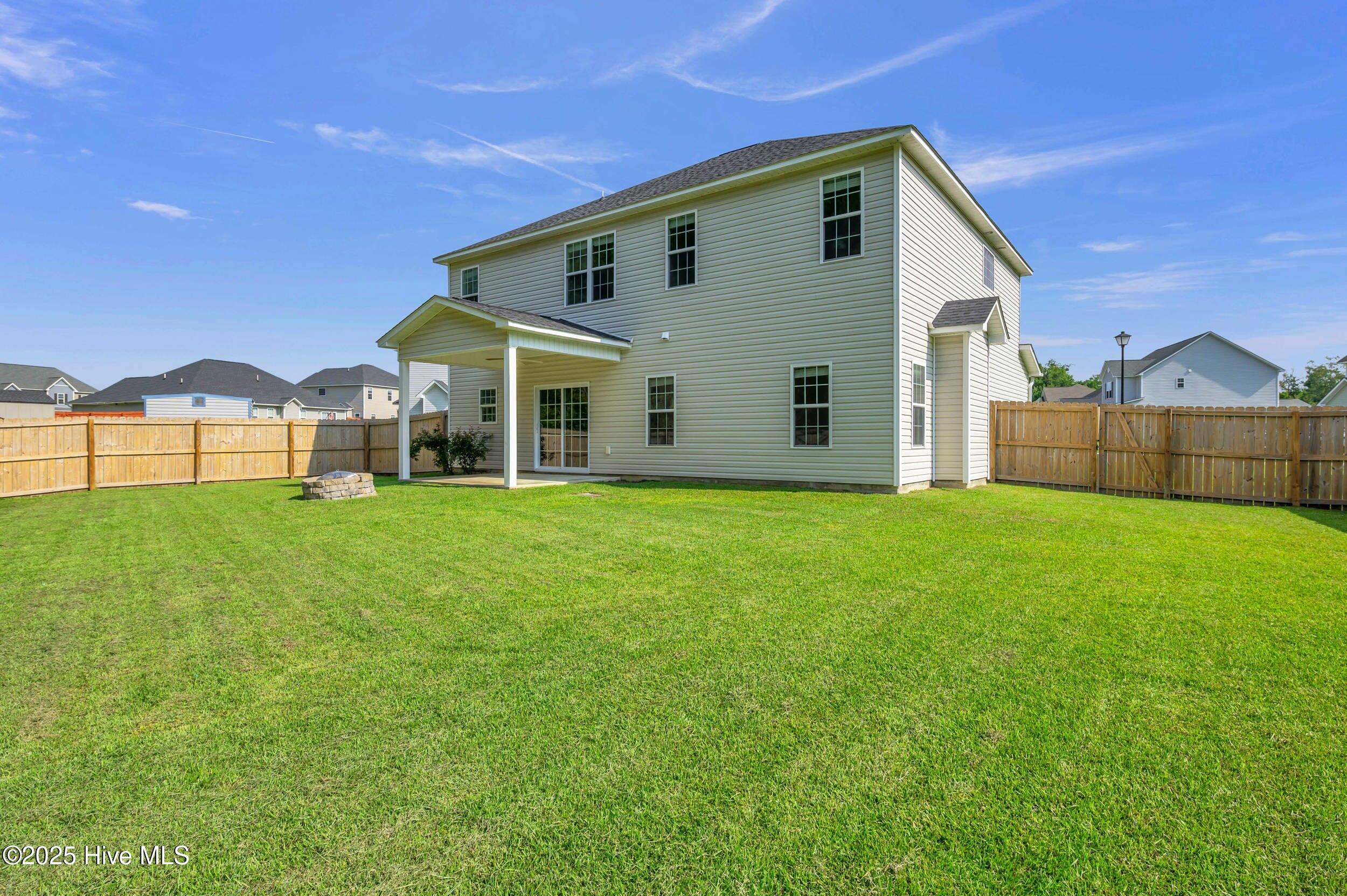 100522900 | Photo 40