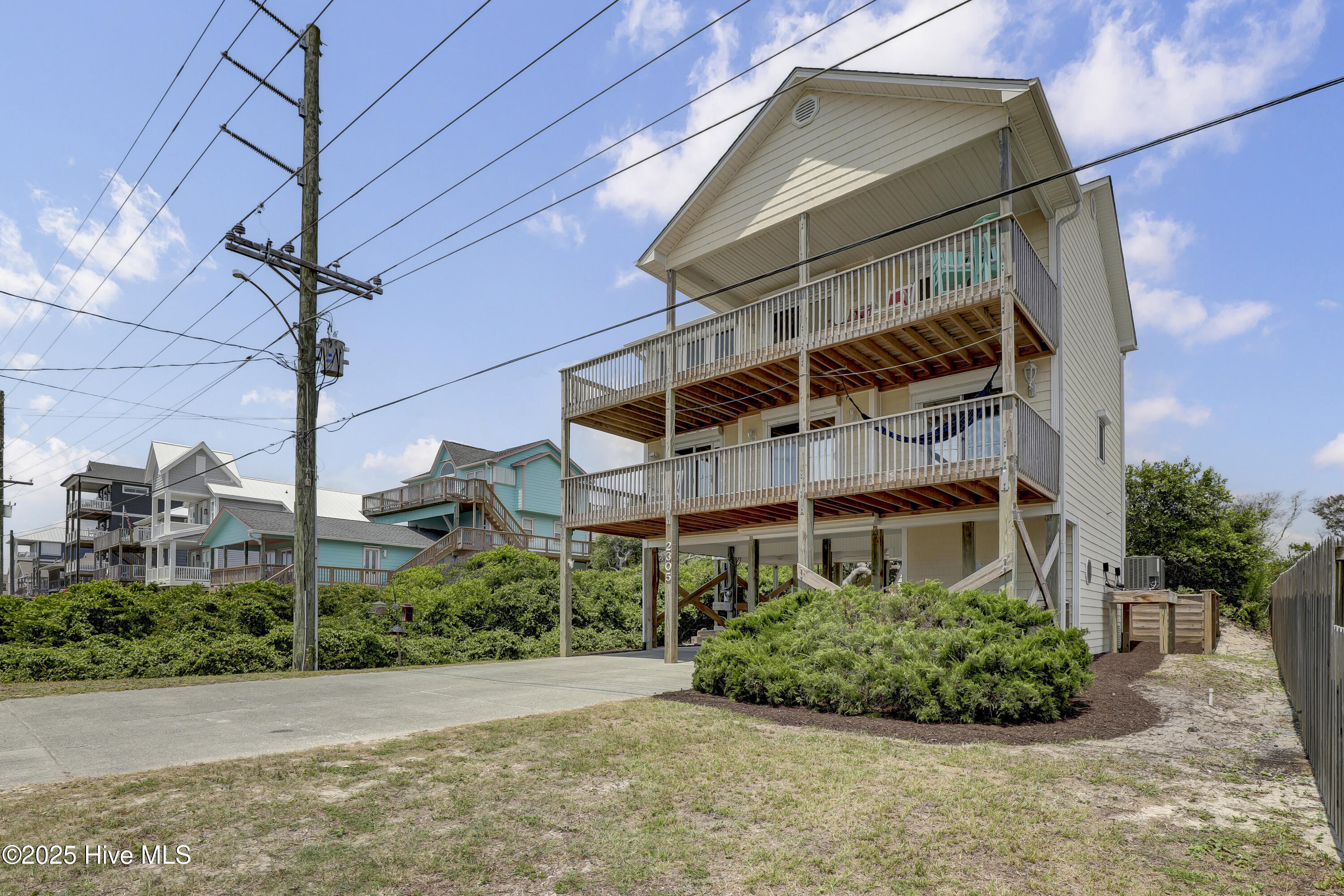 2305 S Shore Drive, Surf City, NC, 28445