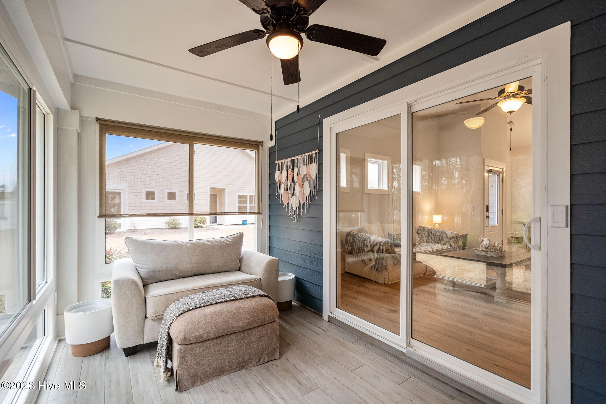 100558026 | Photo 26