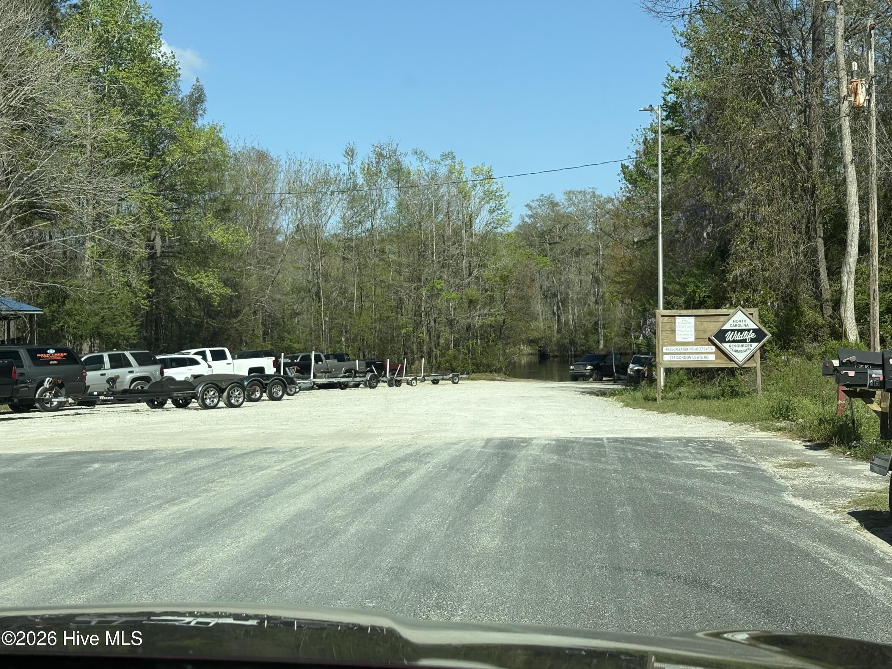 100567047 | Photo 44