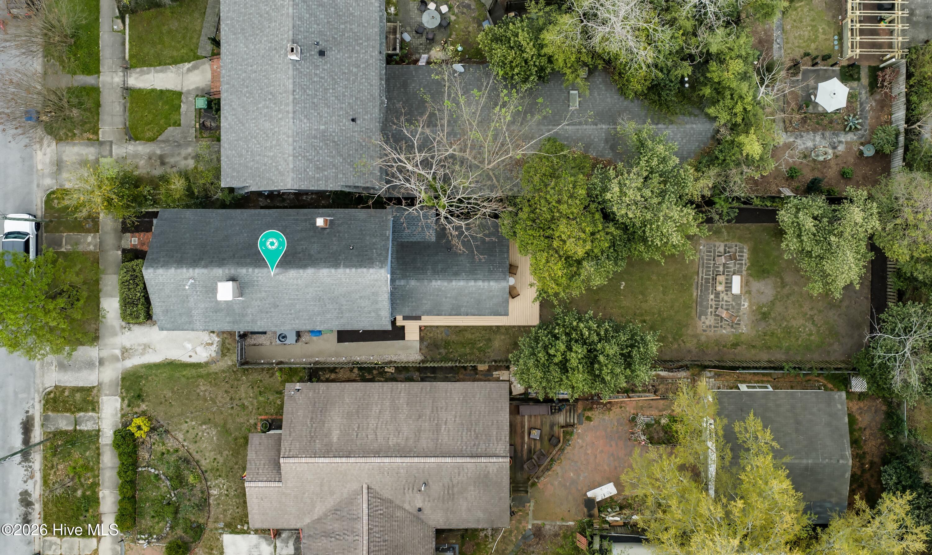 100562597 | Photo 31