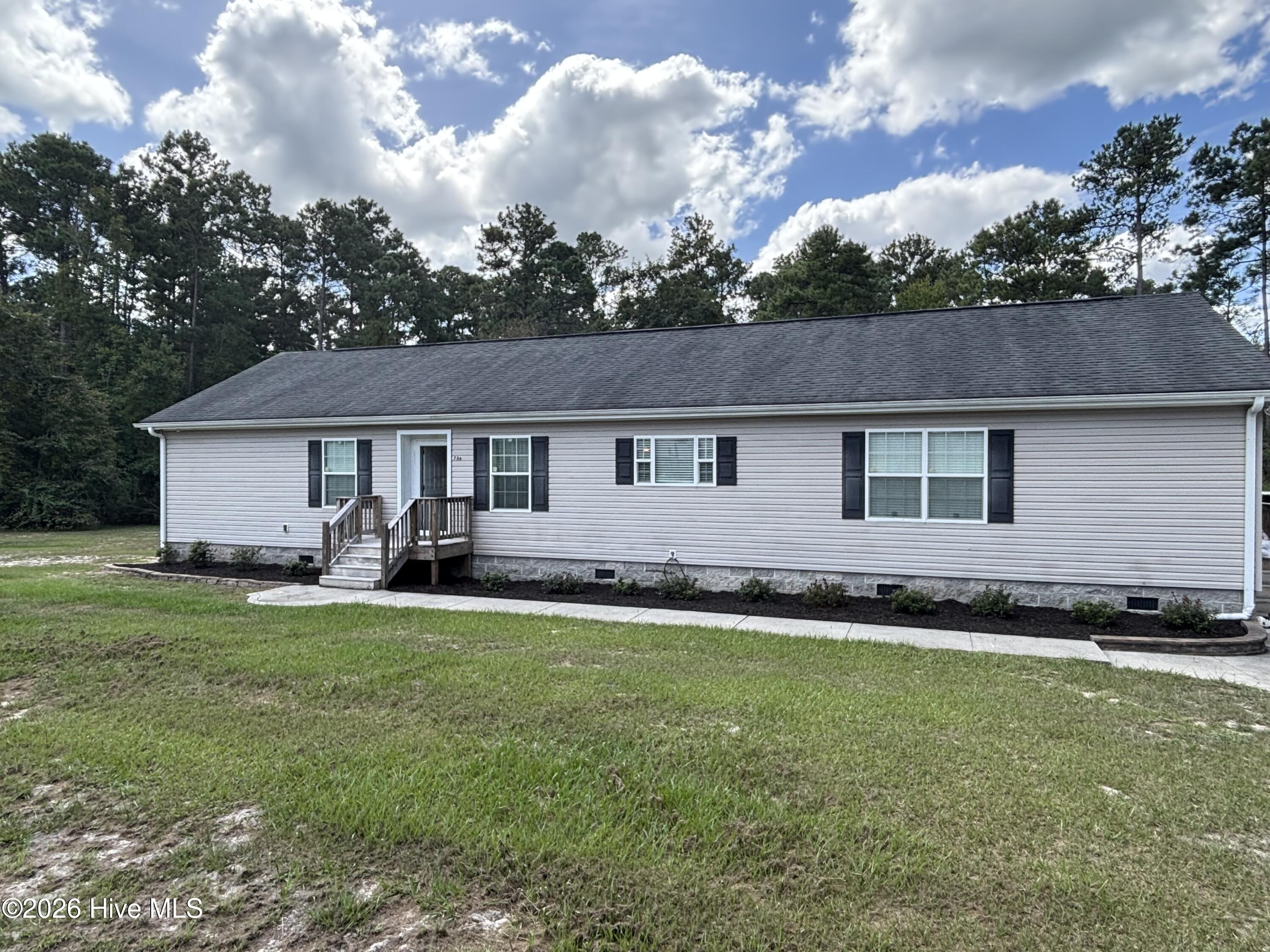 756 Ridgecrest Lane, Rocky Point, NC 28457