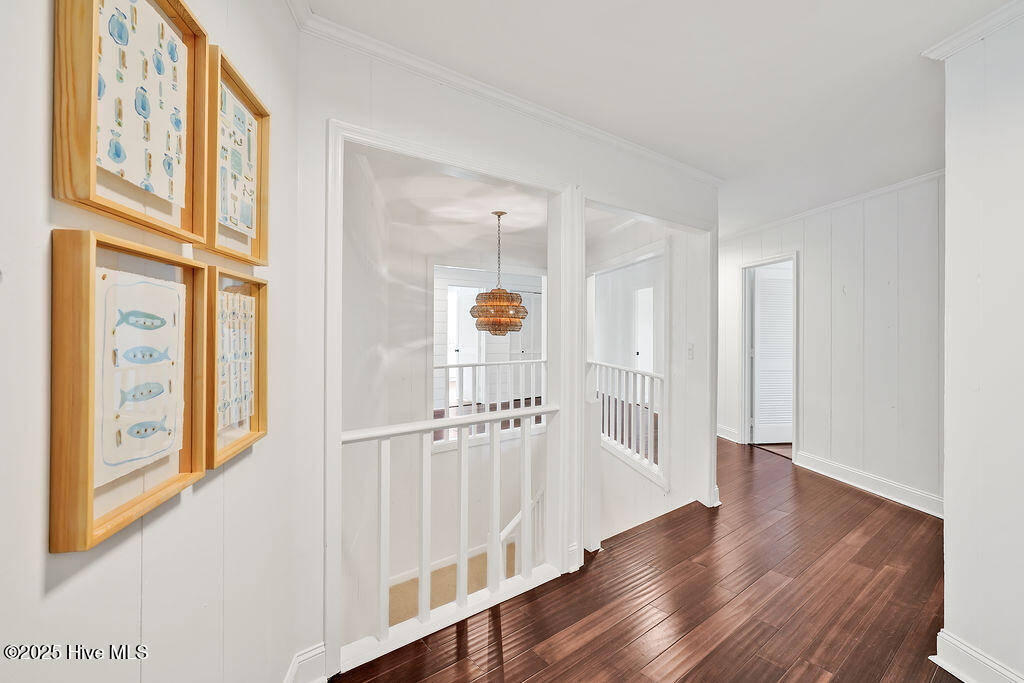 100508979 | Photo 55