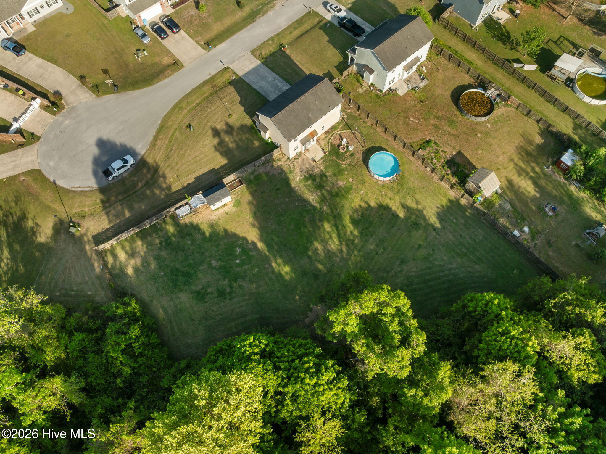 100567671 | Photo 19