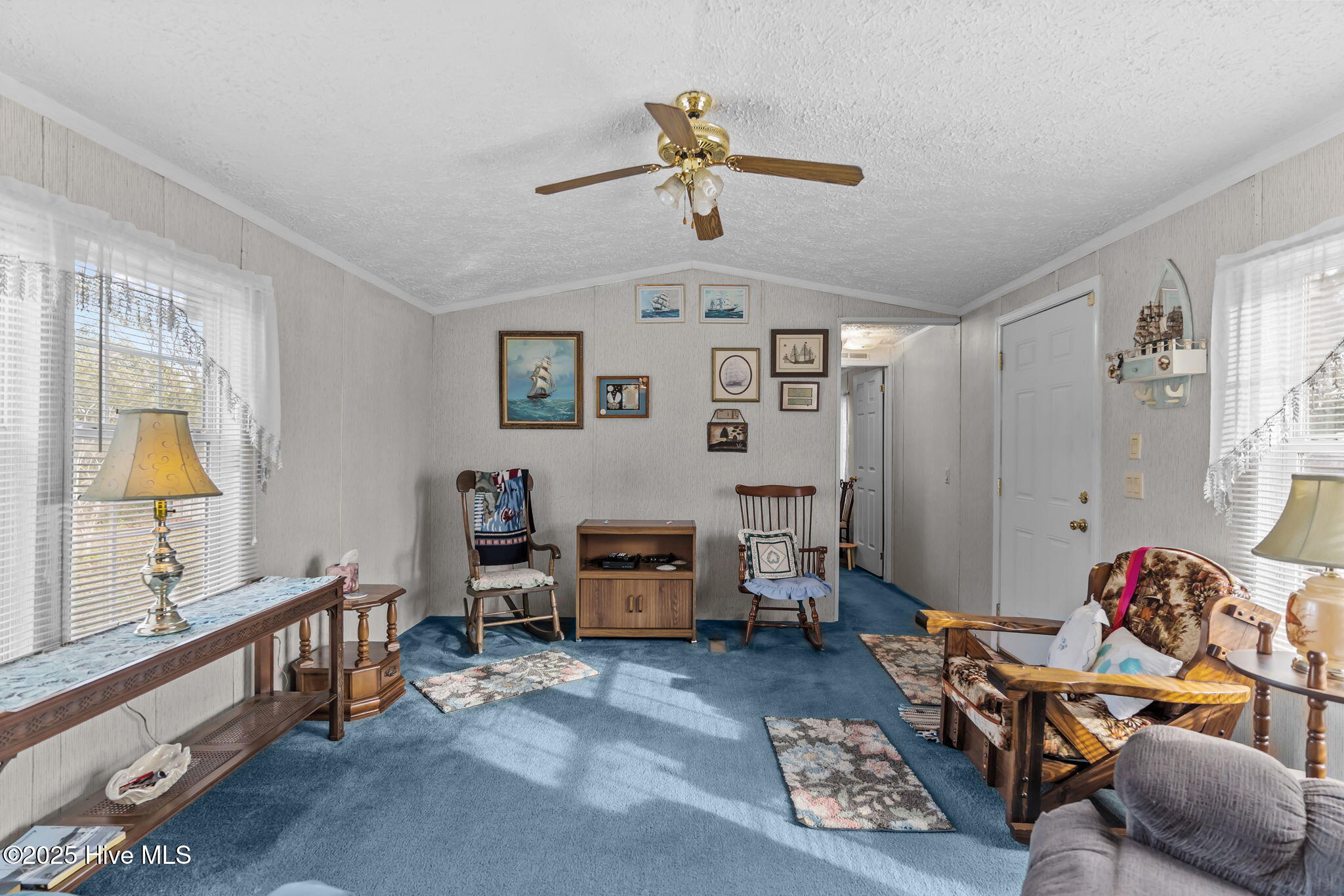 100543944 | Photo 13