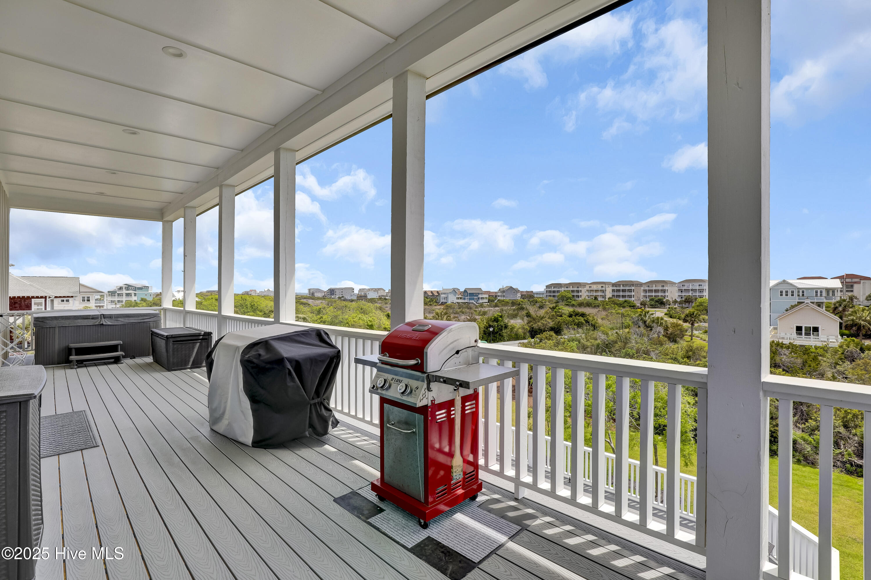 100503420 | Photo 53