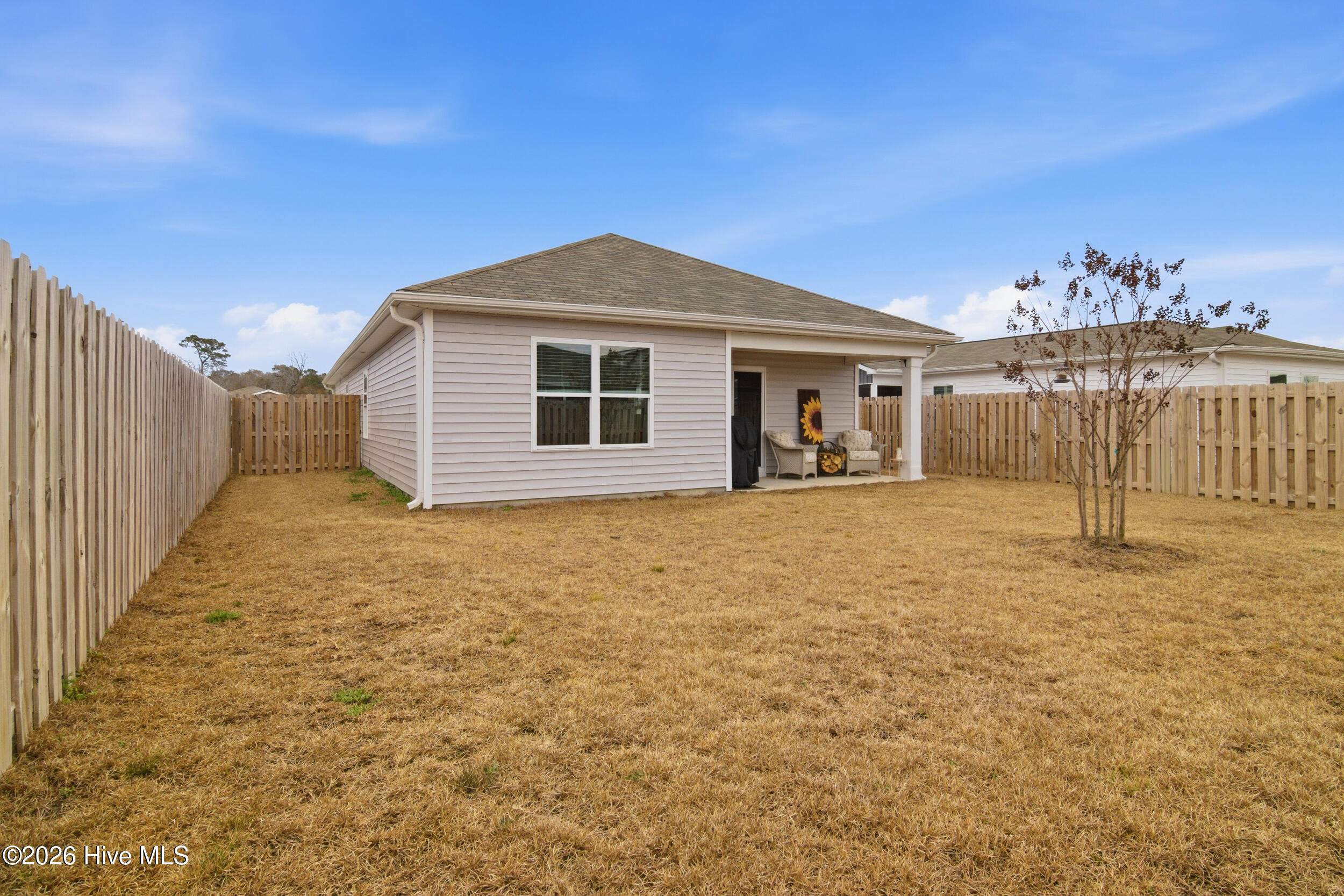 100555979 | Photo 52