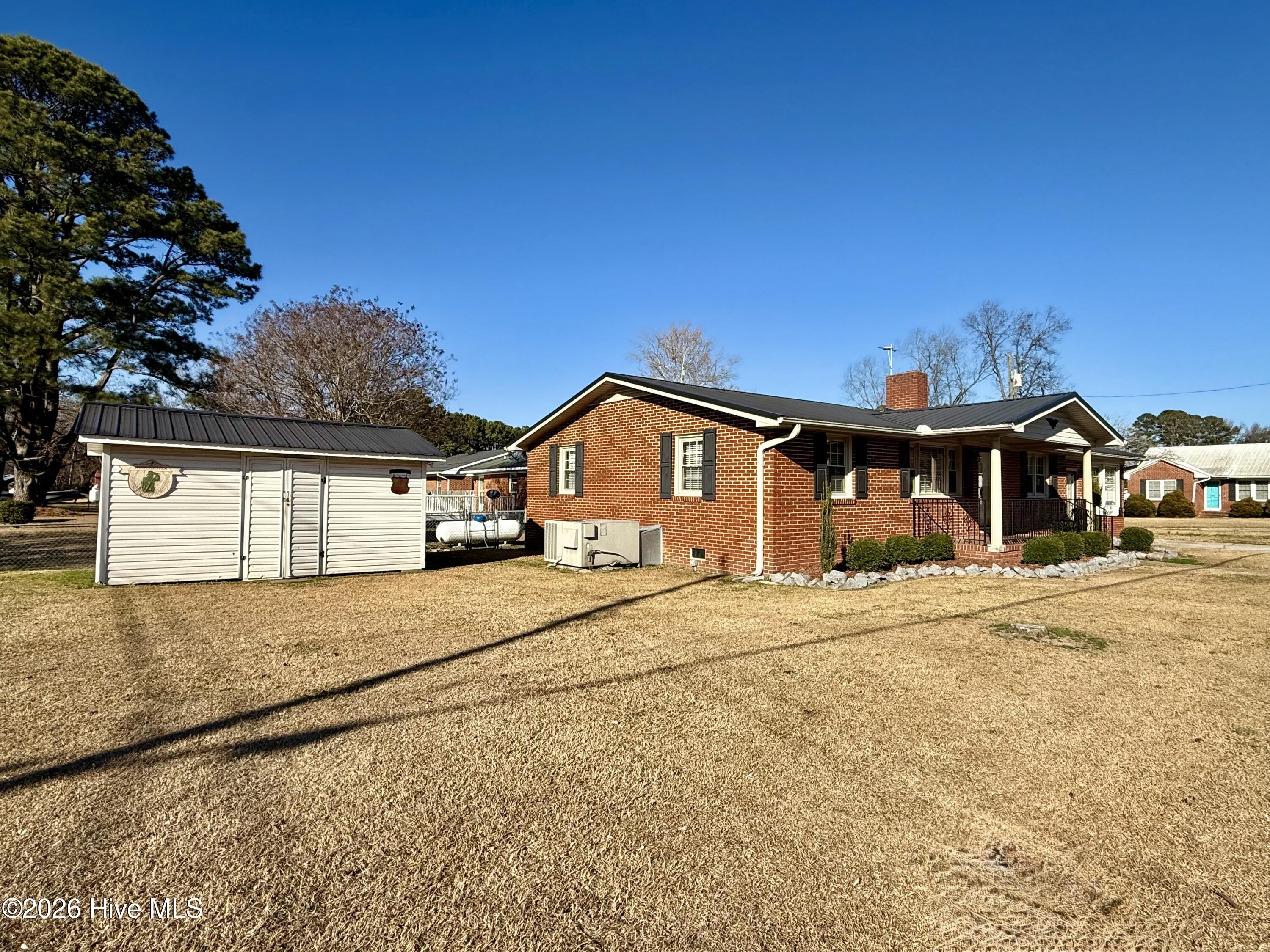 Homes for sale in Williamston, NC | 200 First St, Williamston, NC 27892 | MLS# 100548366