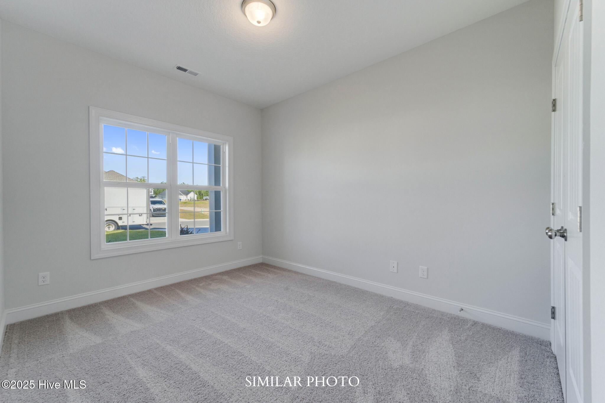 100545483 | Photo 28