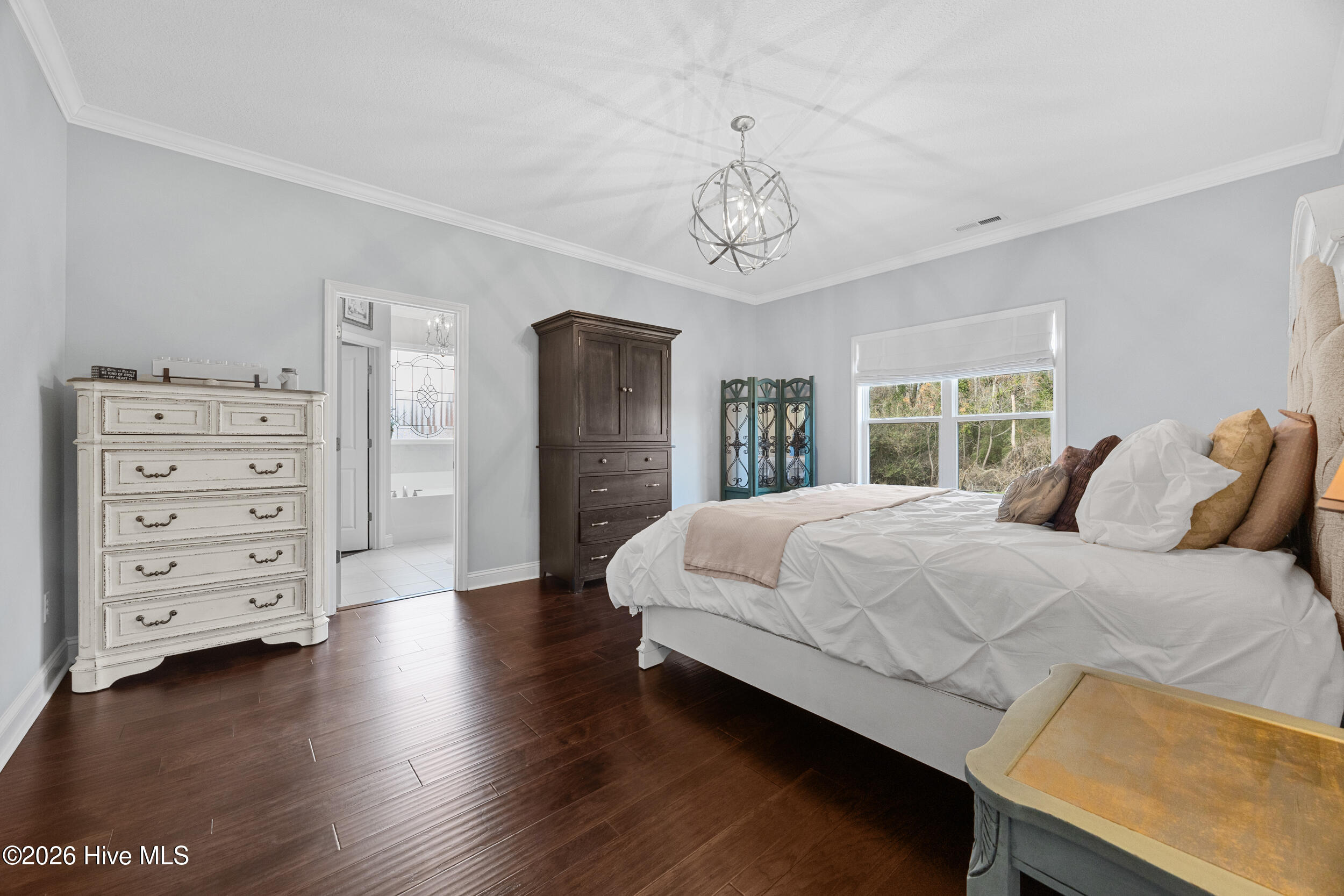 100556913 | Photo 30