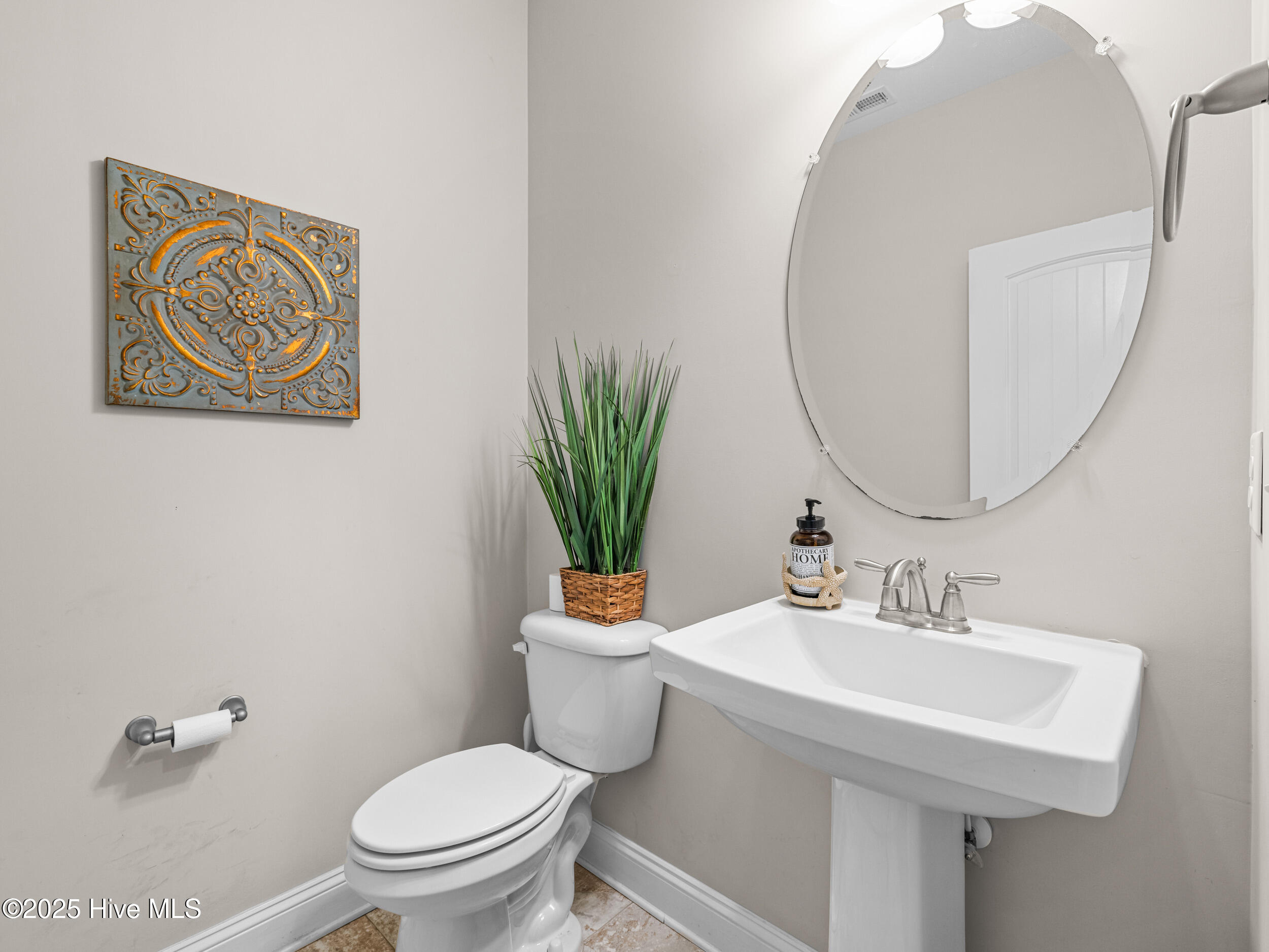 100545070 | Photo 36