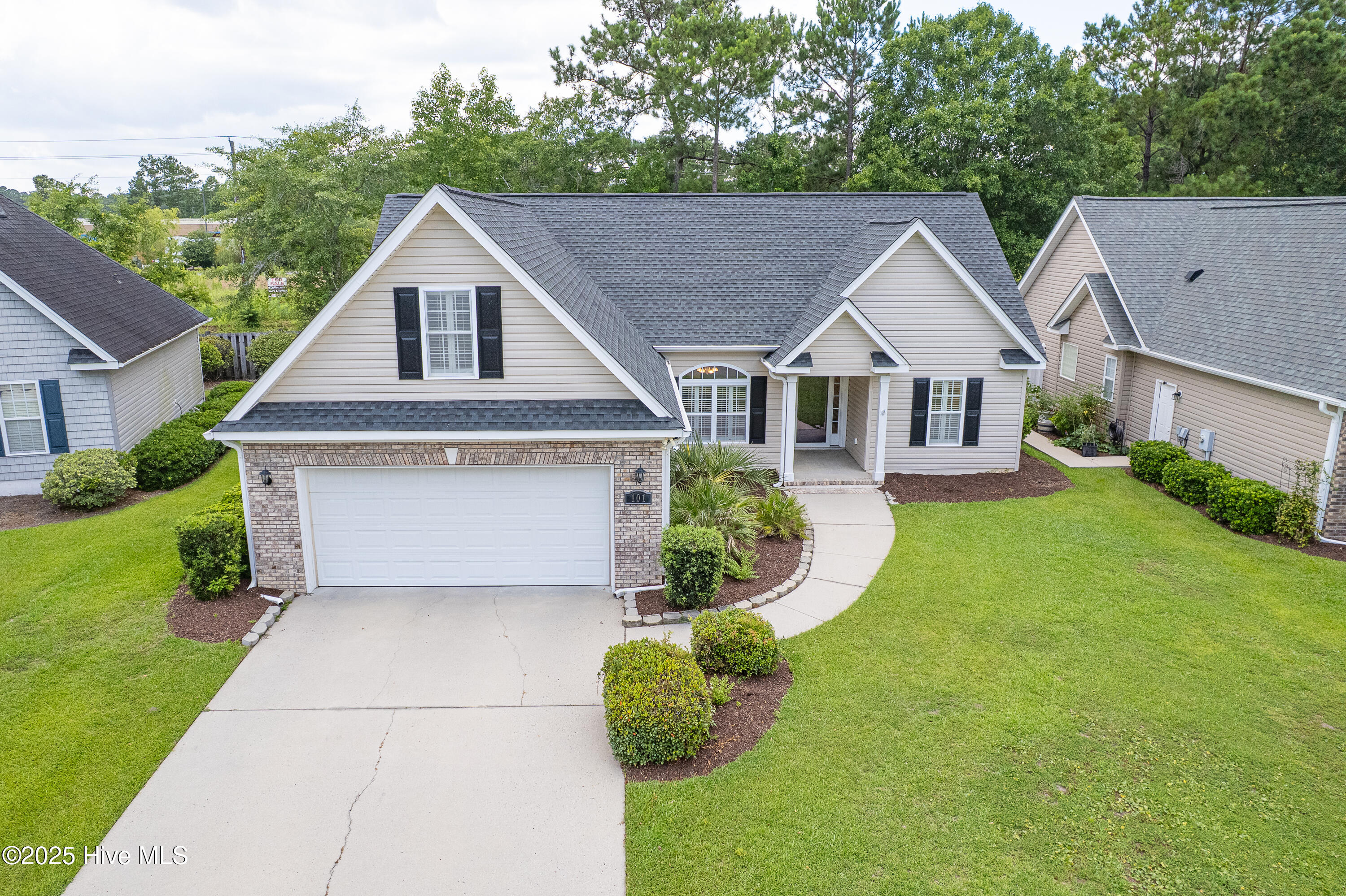 101 Cedar Tree Lane SW, Calabash, NC 28467 – photo 4: Additional front view