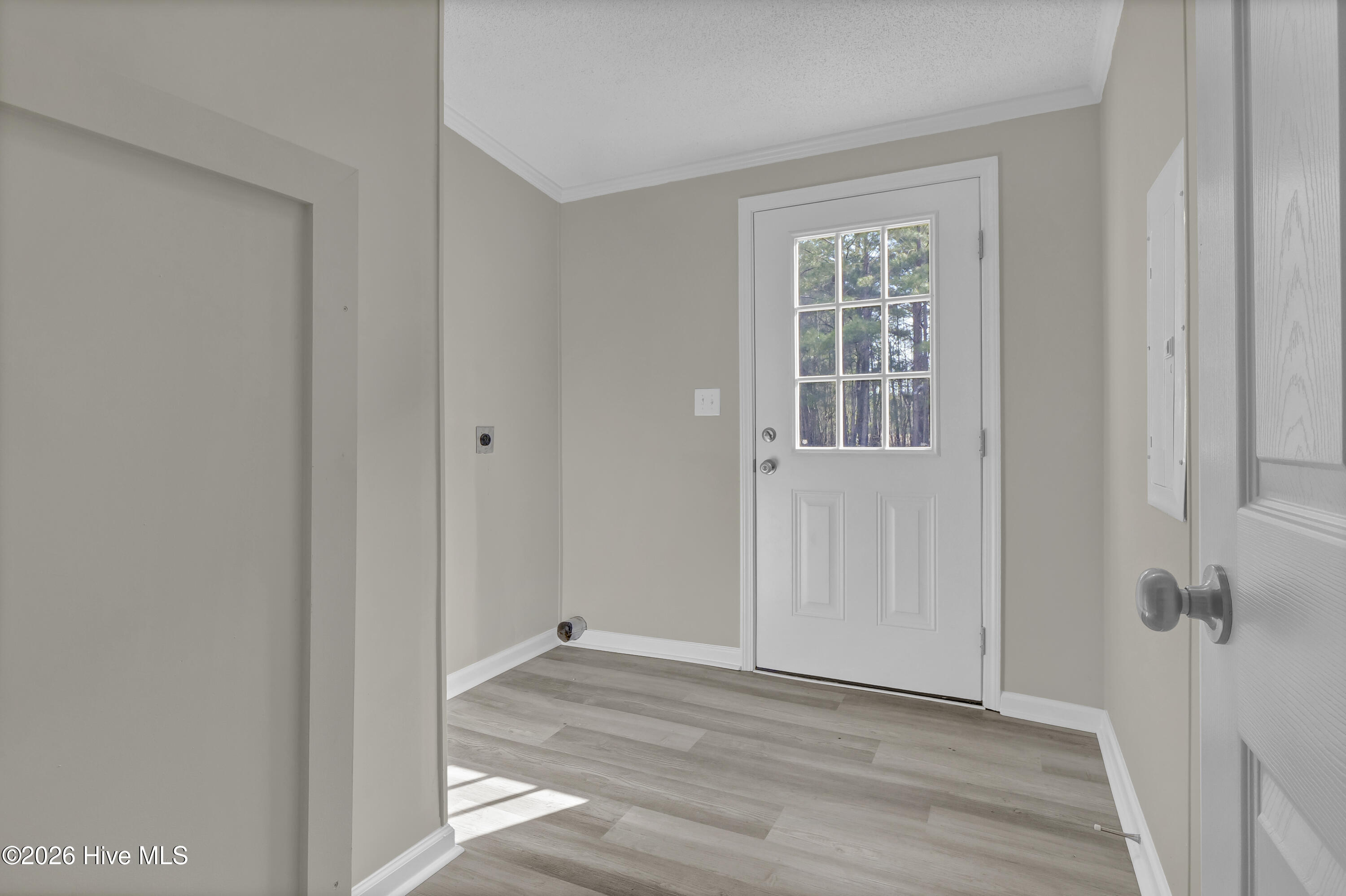 100563063 | Photo 17