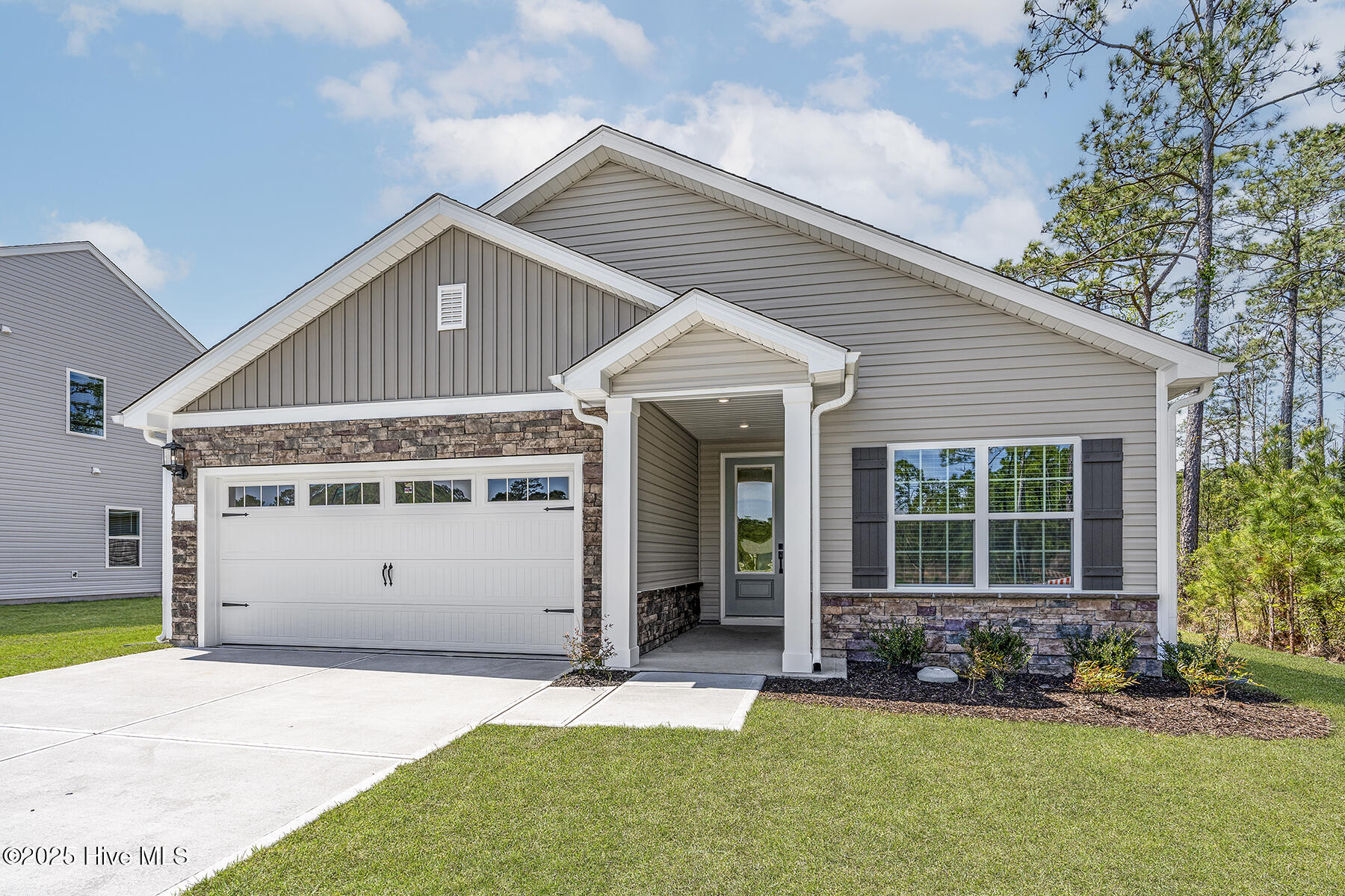 Southeast_Blanco_L_002