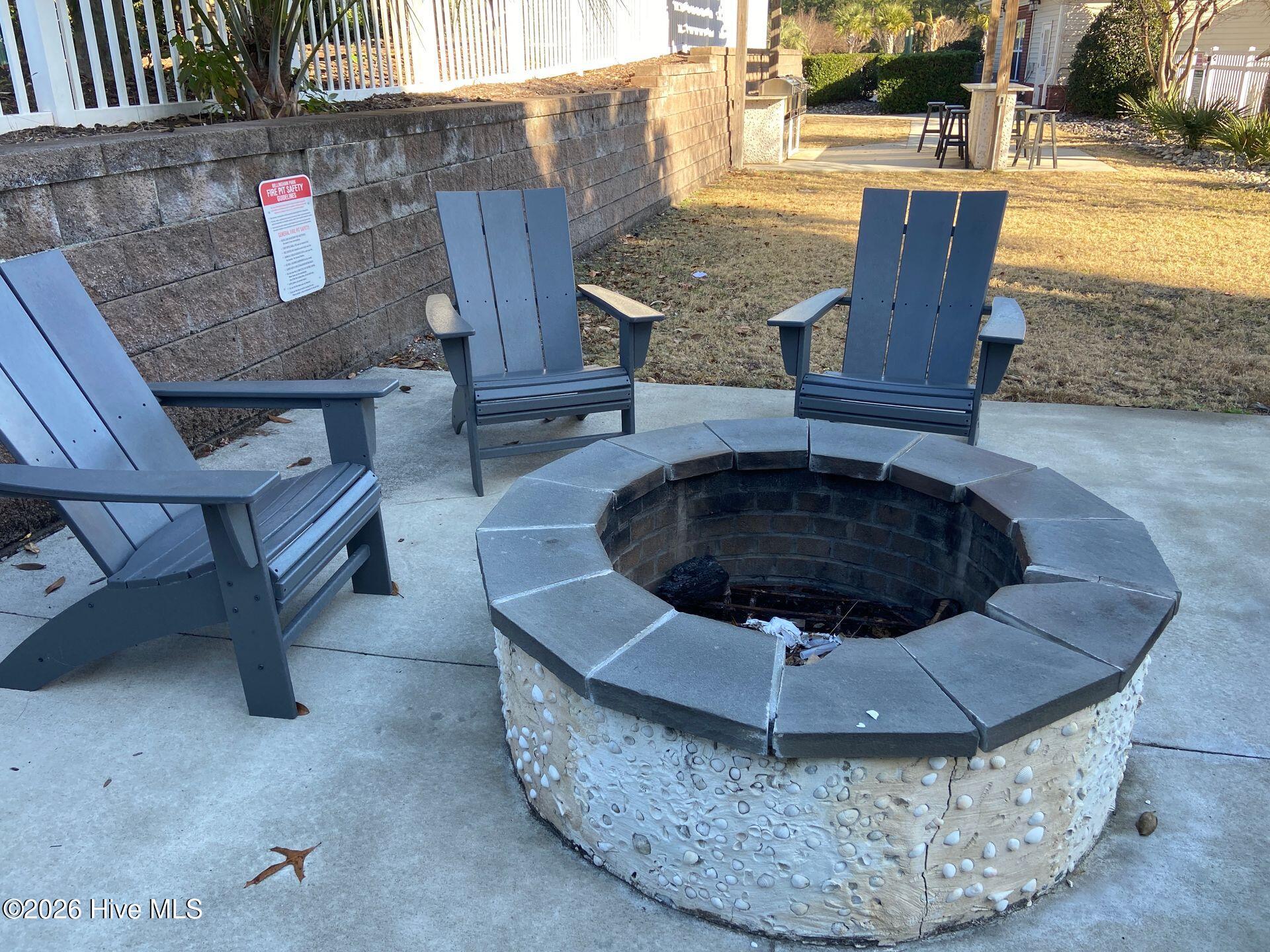 100549389 | Photo 28