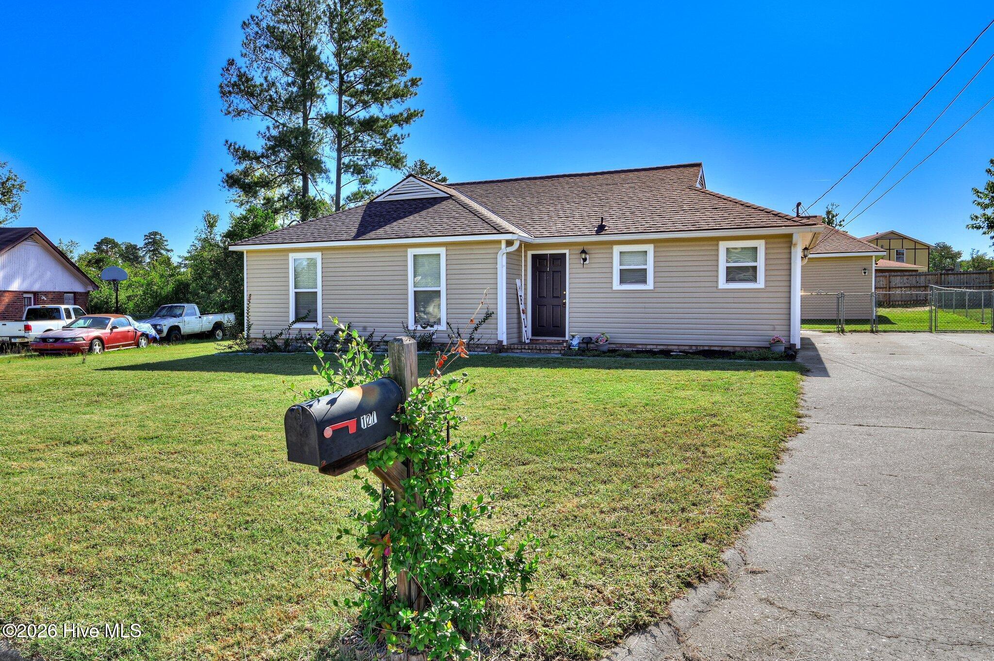 Photo 3 of Single family home for sale at 127 Cyndee Cir, Augusta, GA 30907 | MLS# 100607419 | Listing updated on 2026-10-01