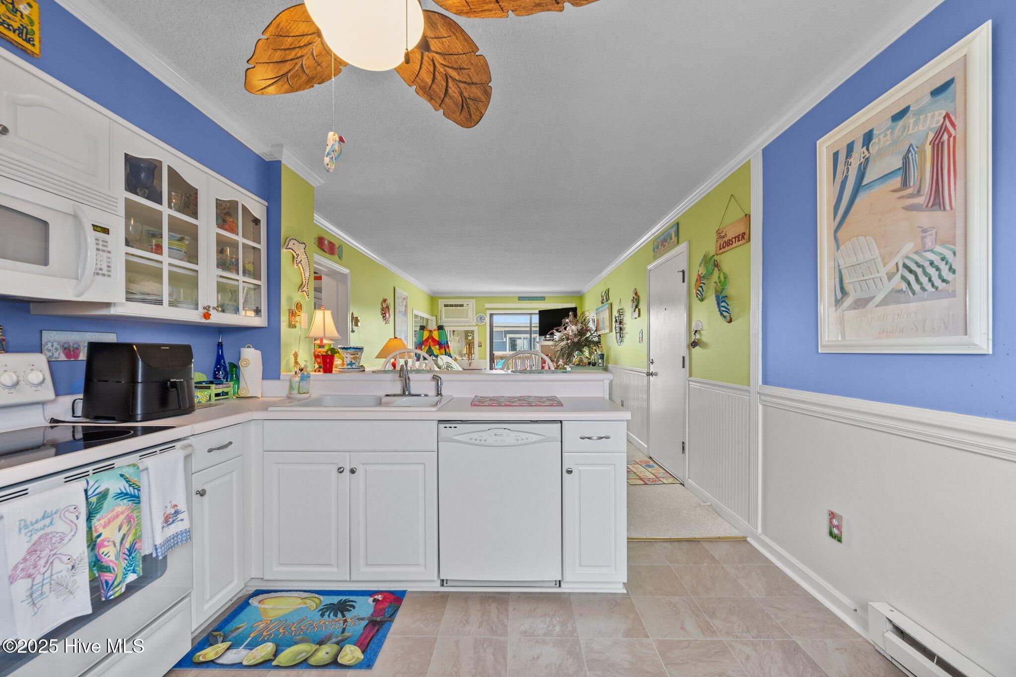 100511184 | Photo 14