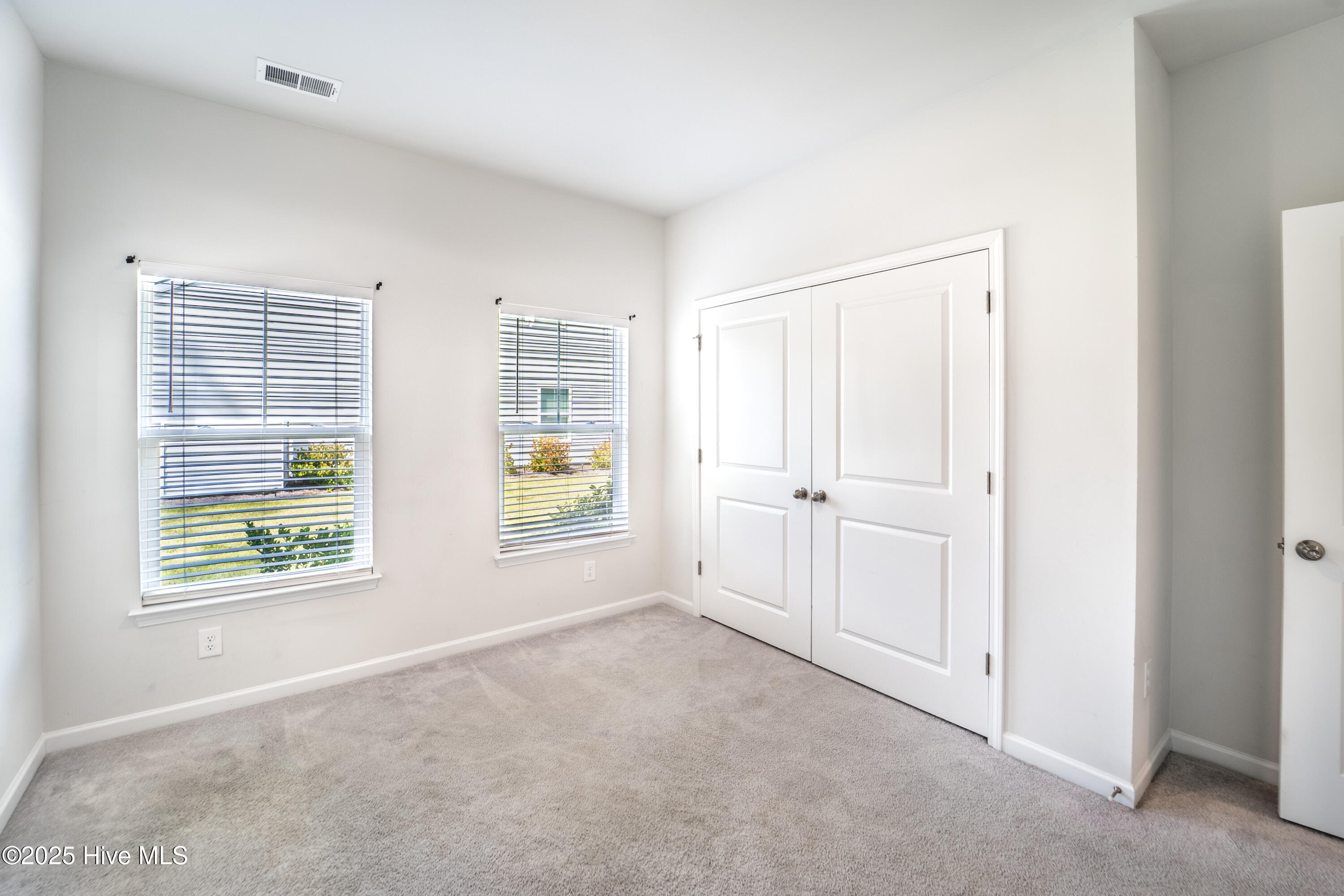 100515314 | Photo 12