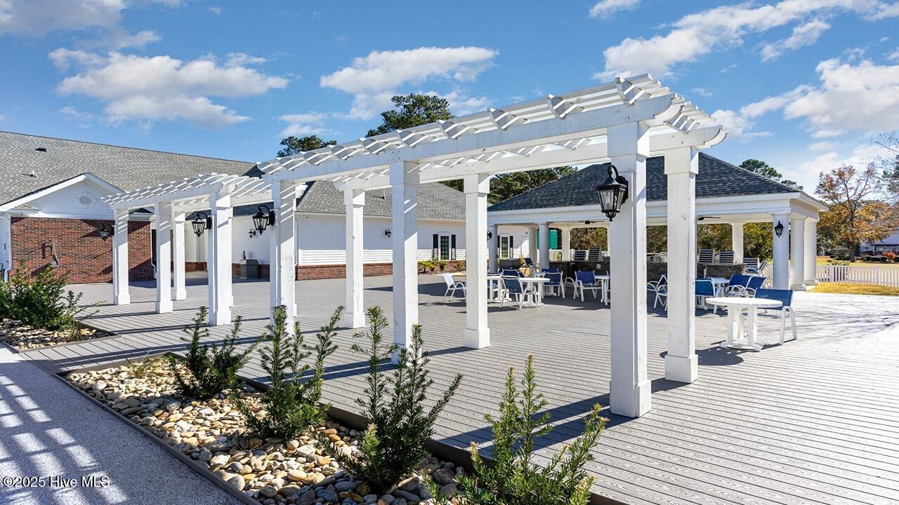 100559117 | Photo 38